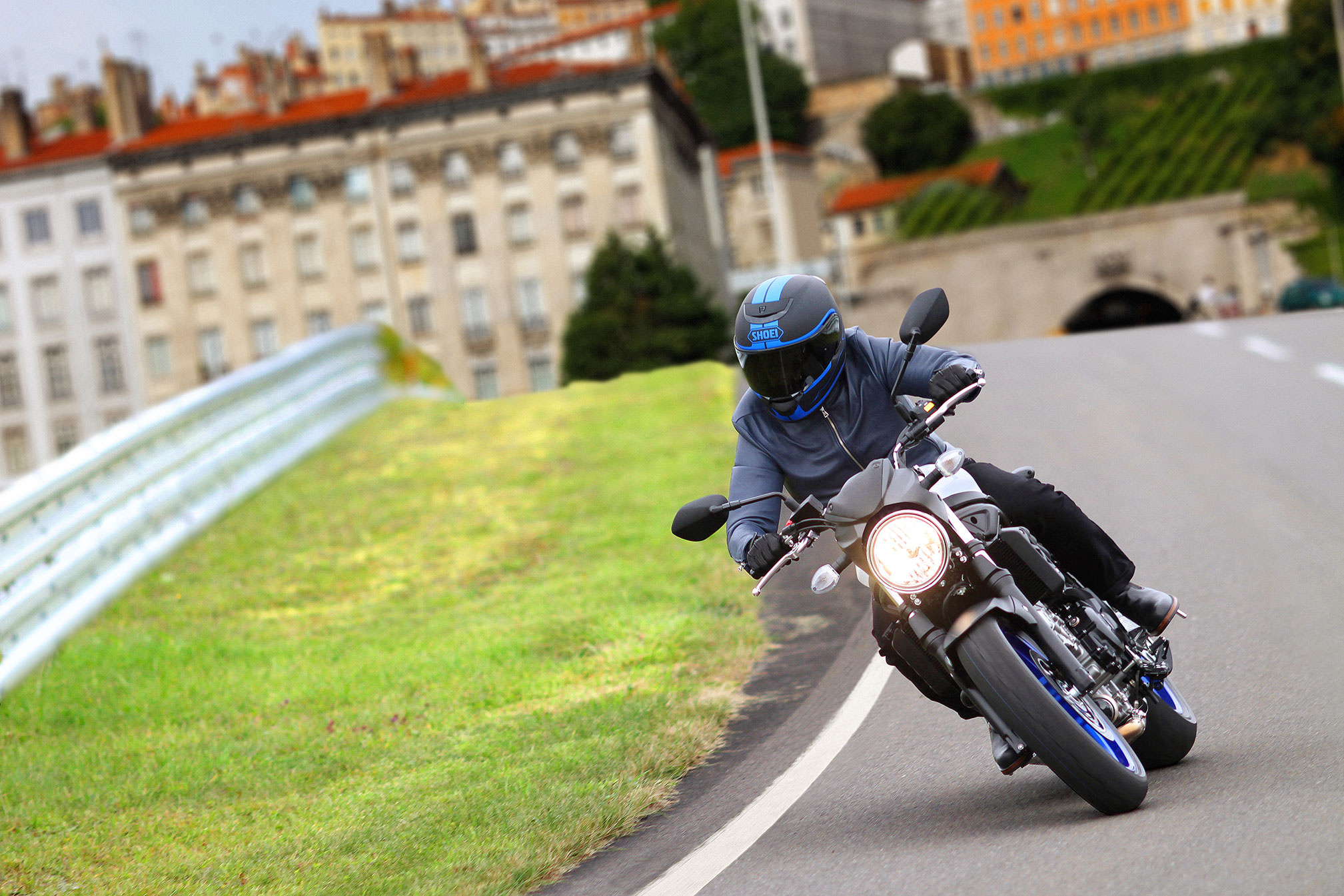 Suzuki SV650, Motorcycles, High definition, Backgrounds, 2020x1350 HD Desktop
