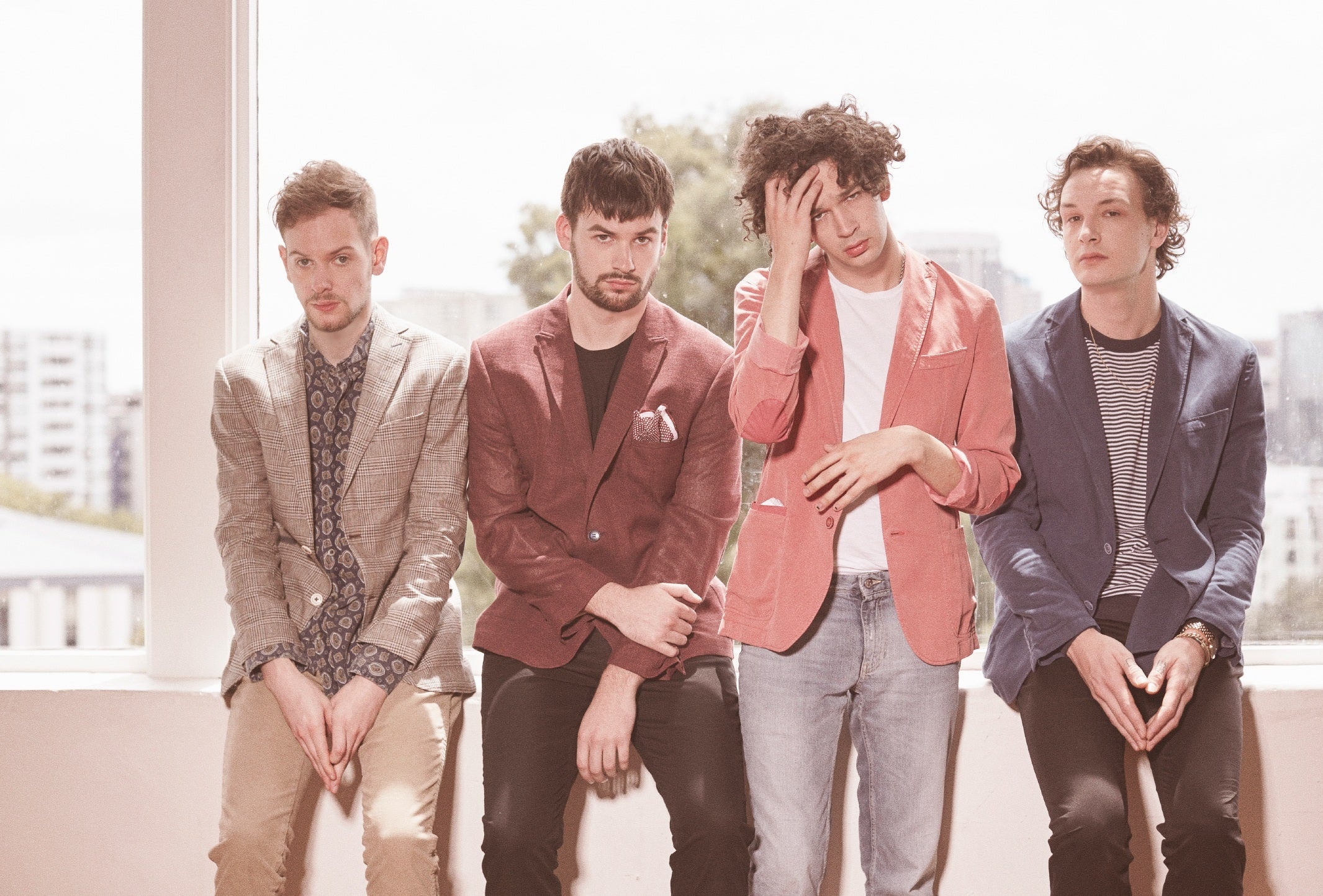 The 1975, Band blog, Journalistic insight, Working style, 2140x1450 HD Desktop