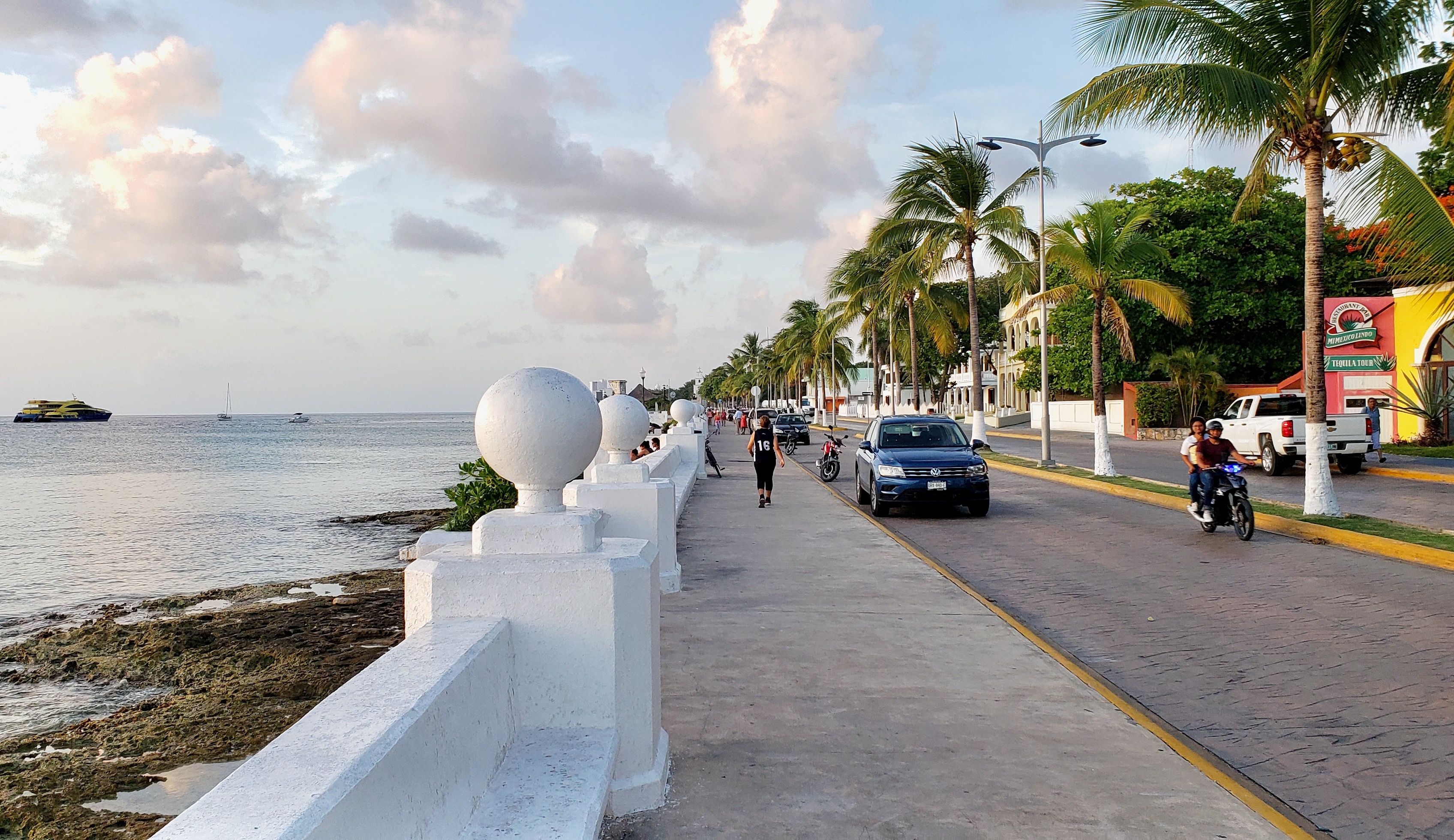 Cozumel travel guide, Perfect day trip, Idyllic island, Must-visit spots, 3400x1960 HD Desktop