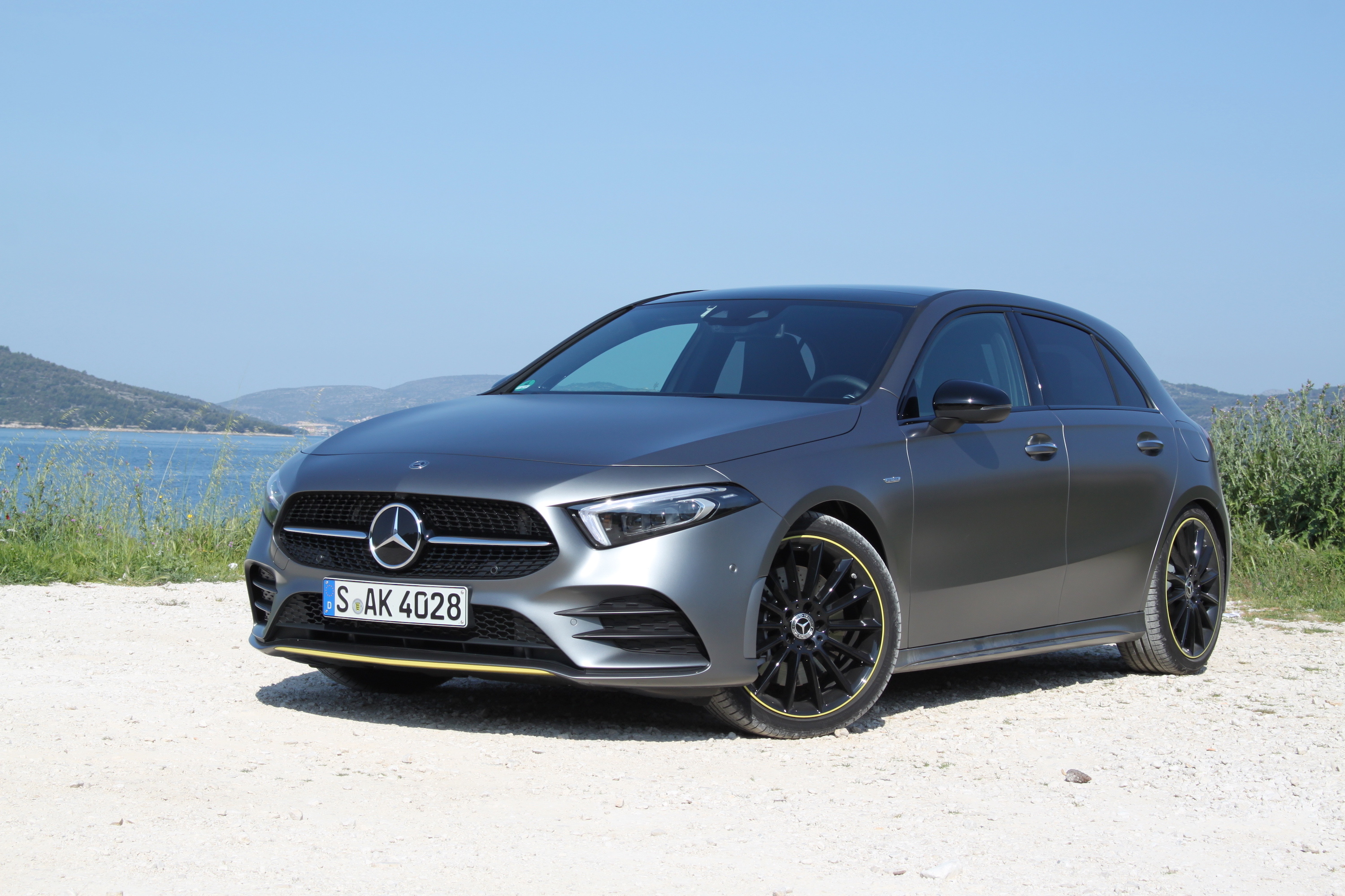 Mercedes-Benz A-Class, 2019 review, Cutting-edge features, 3000x2000 HD Desktop