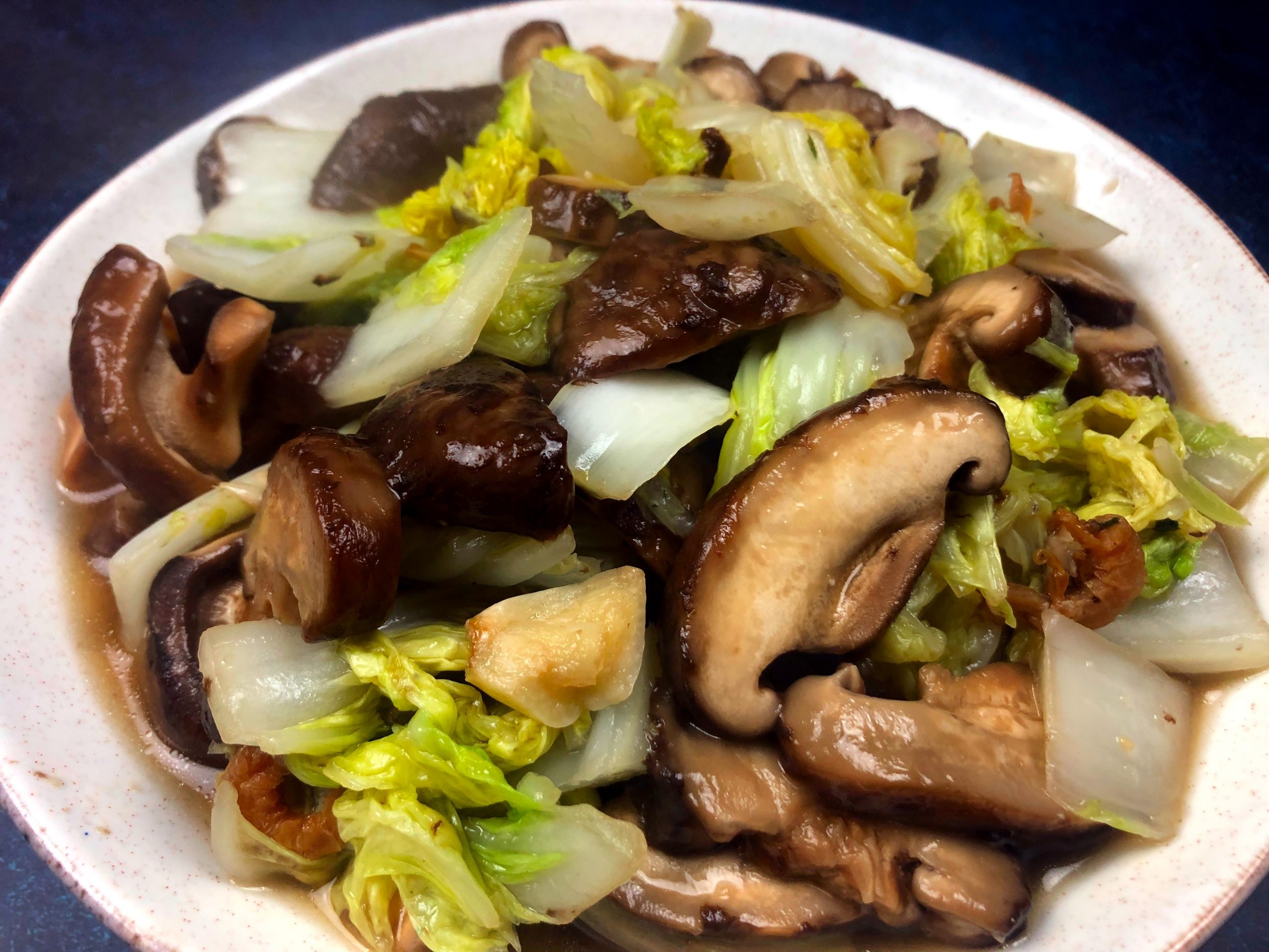 Shiitake mushrooms, Napa cabbage, Stir fry, Oh snap, 2560x1920 HD Desktop