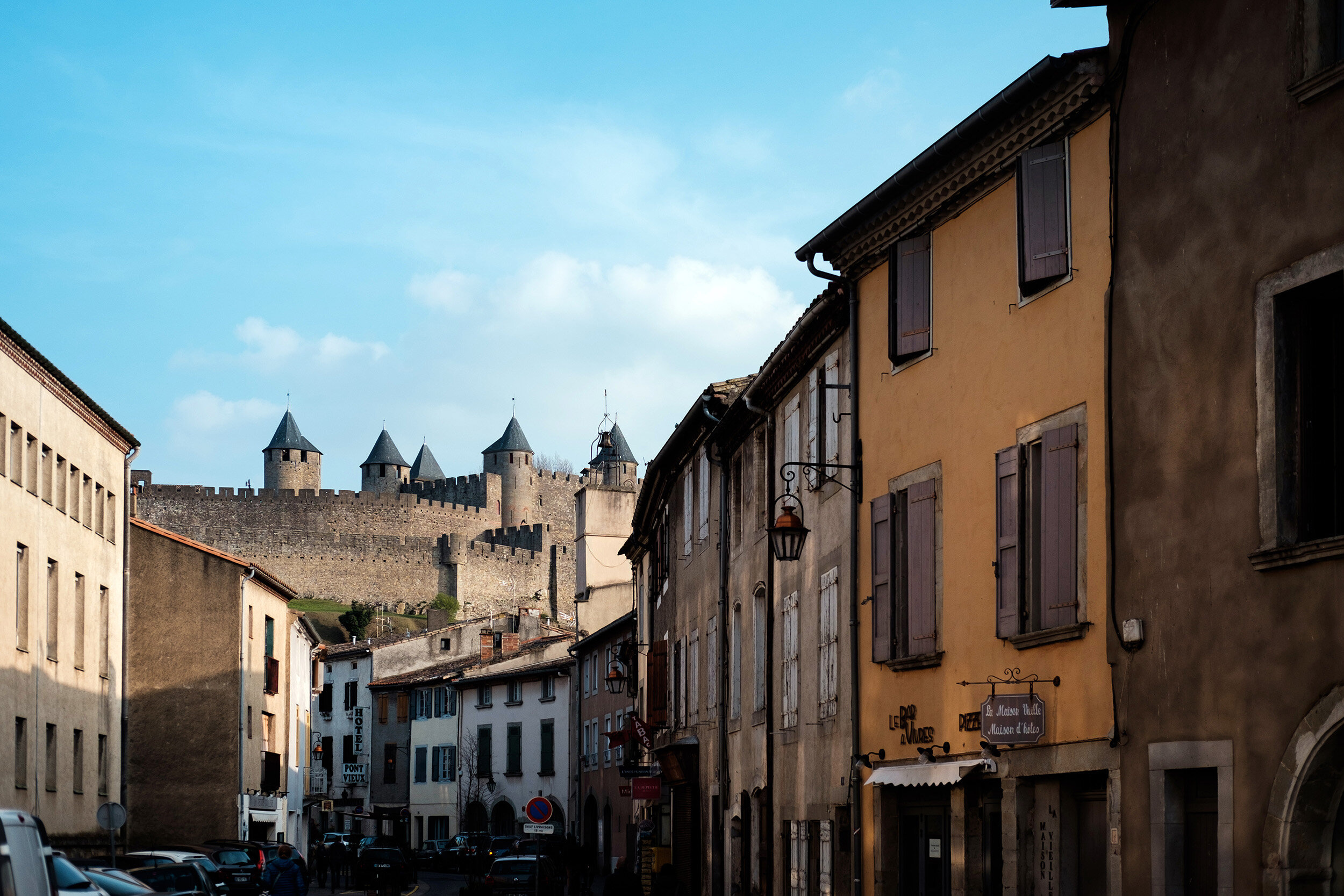 Captivating views of Carcassonne's medieval architecture, 2500x1670 HD Desktop