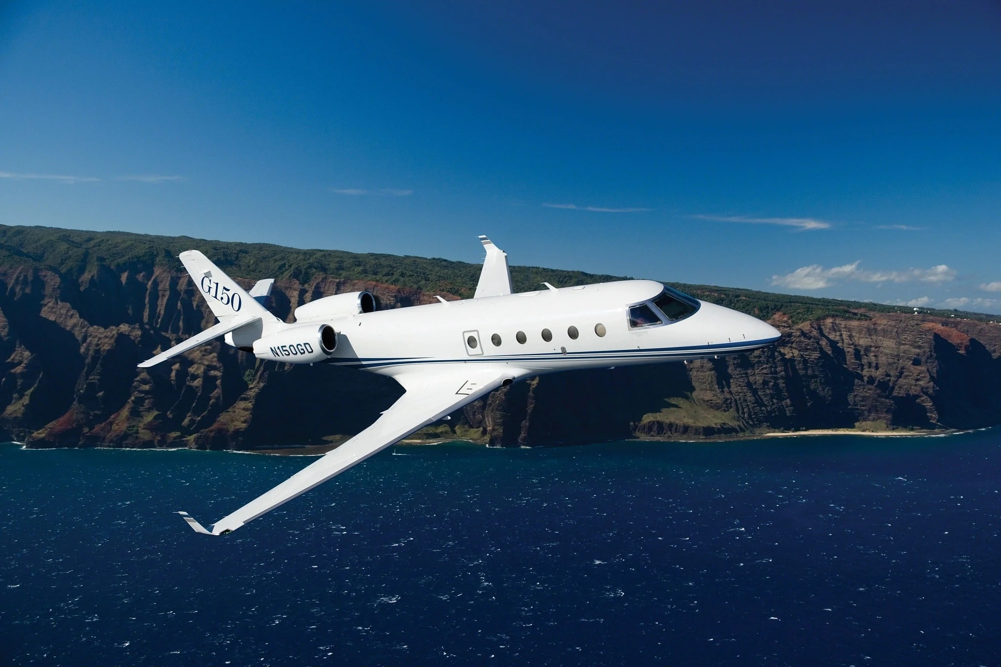 Gulfstream G150, Luxurious travels, Private jet, Aviation experience, 2050x1370 HD Desktop