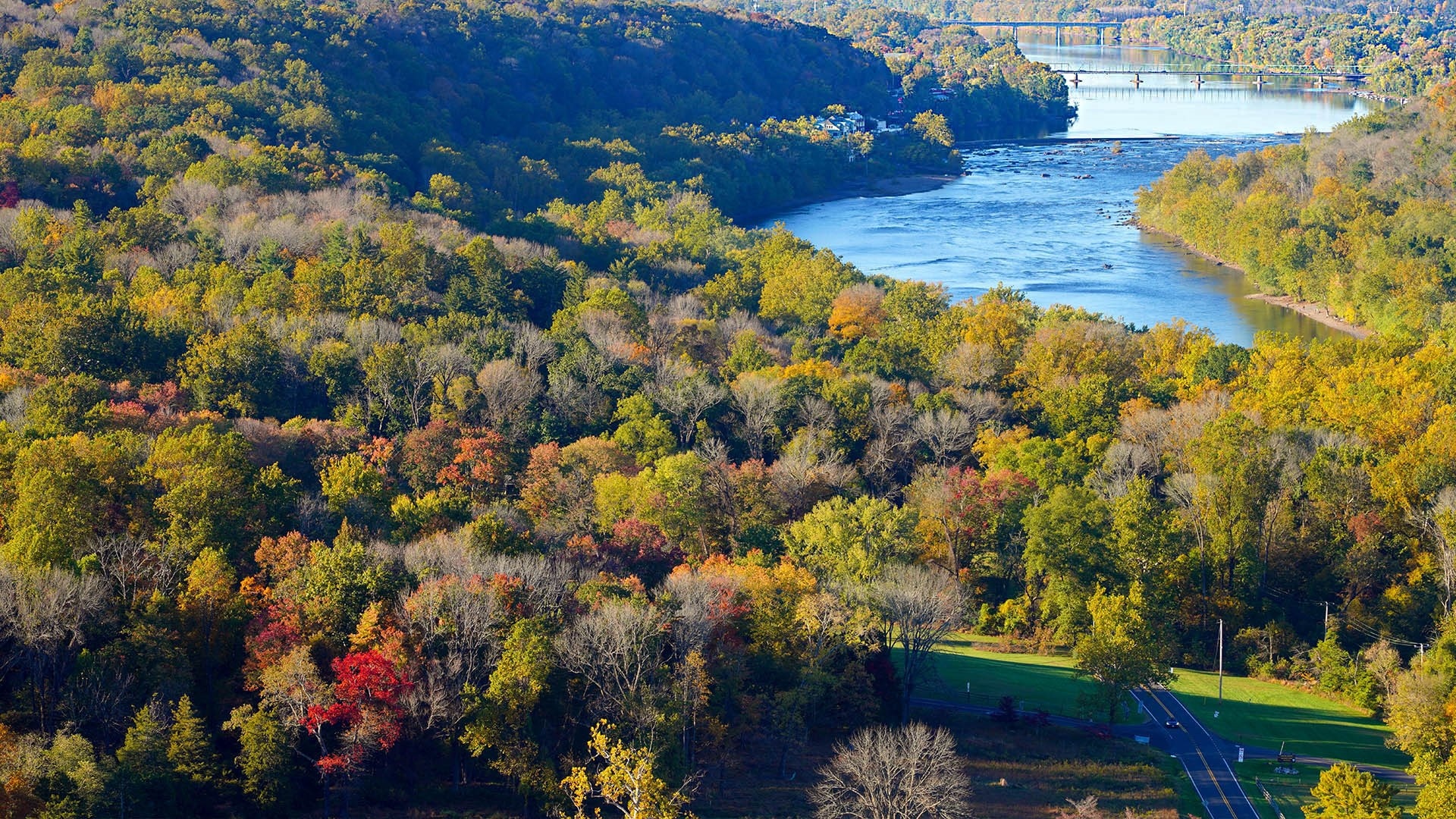 Delaware River view, Autumn foliage, East coast beauty, Windows 10 spotlight, 1920x1080 Full HD Desktop