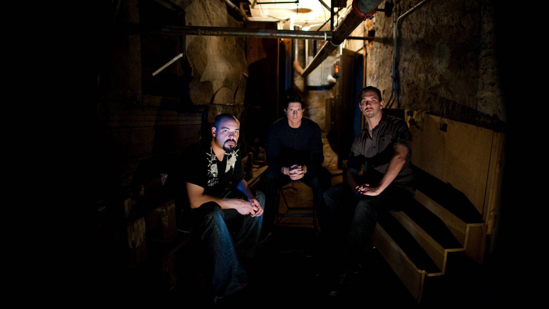 Ghost Adventures (TV Series): Zak Bagans, Billy Tolley, and Jay Wasley, The Prison Band episode, The Yuma Territorial Prison. 1920x1080 Full HD Wallpaper.