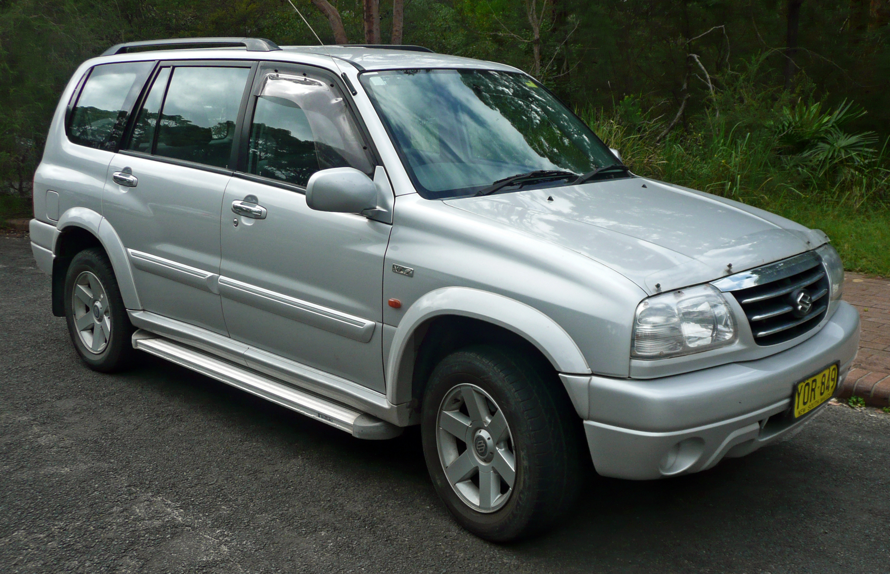 Suzuki Escudo, 2001 model, Grand Vitara, SUV, 3000x1940 HD Desktop