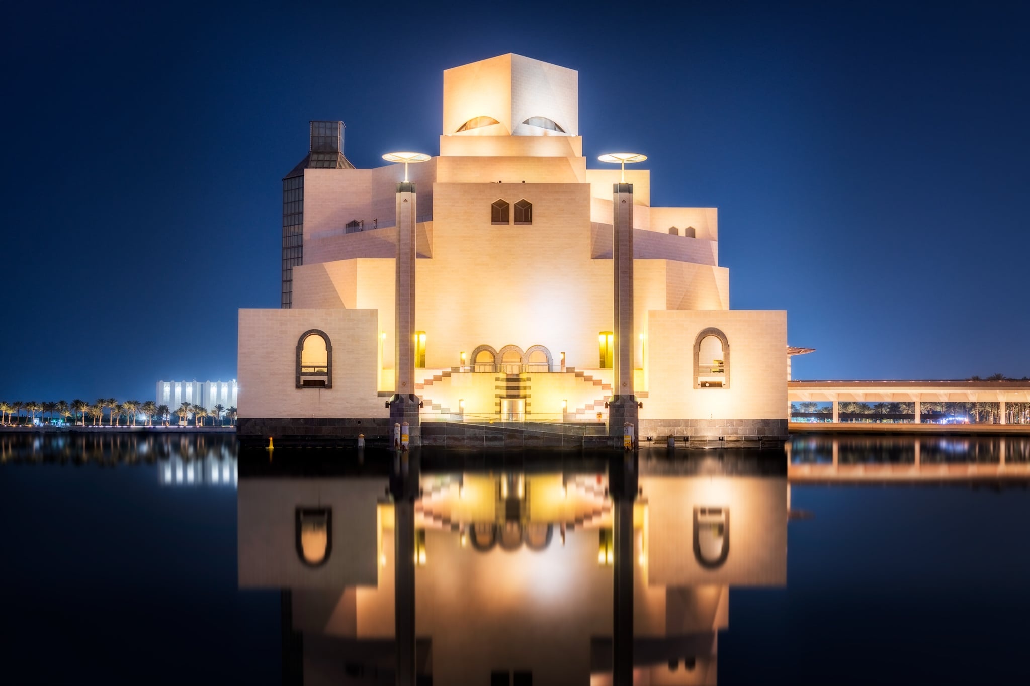 Doha, Qatar, Museum of Islamic Art, Fine art photography, 2050x1370 HD Desktop