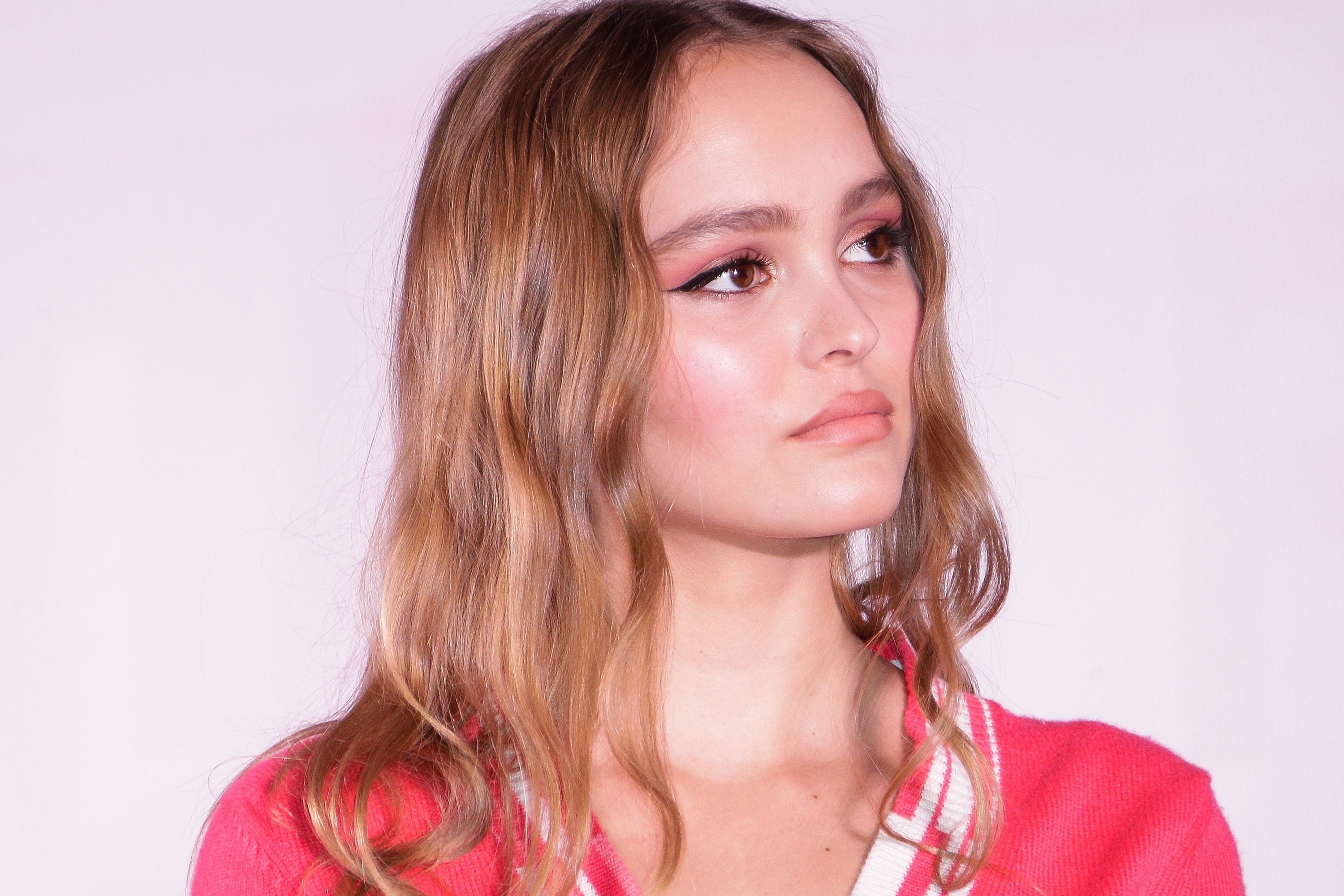 Lily-Rose Depp, Gorgeous wallpapers, Trendsetter, Style inspiration, 3000x2000 HD Desktop