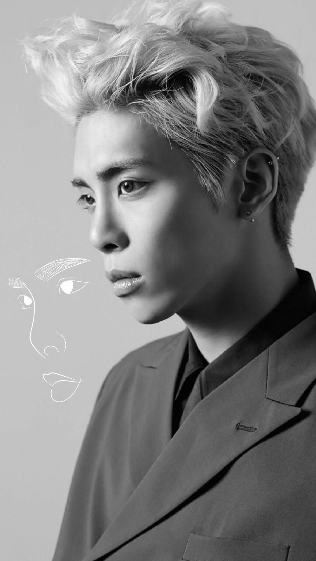 SHINee: Jonghyun, was the main vocalist of the band for nine years. 1090x1920 HD Background.