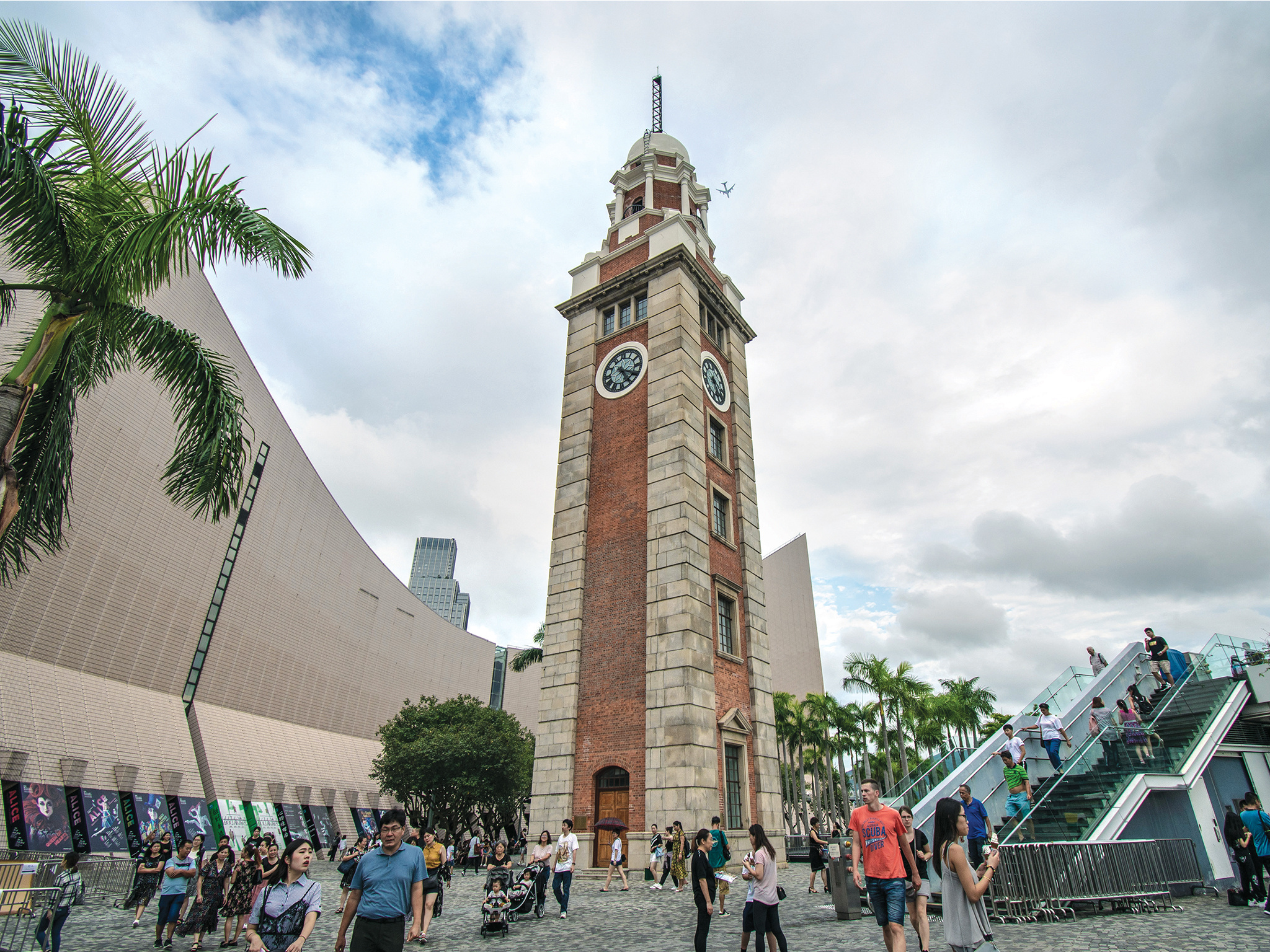 Tsim Sha Tsui Clock Tower, Hong Kong, Famous attraction, Landmark building, 2050x1540 HD Desktop