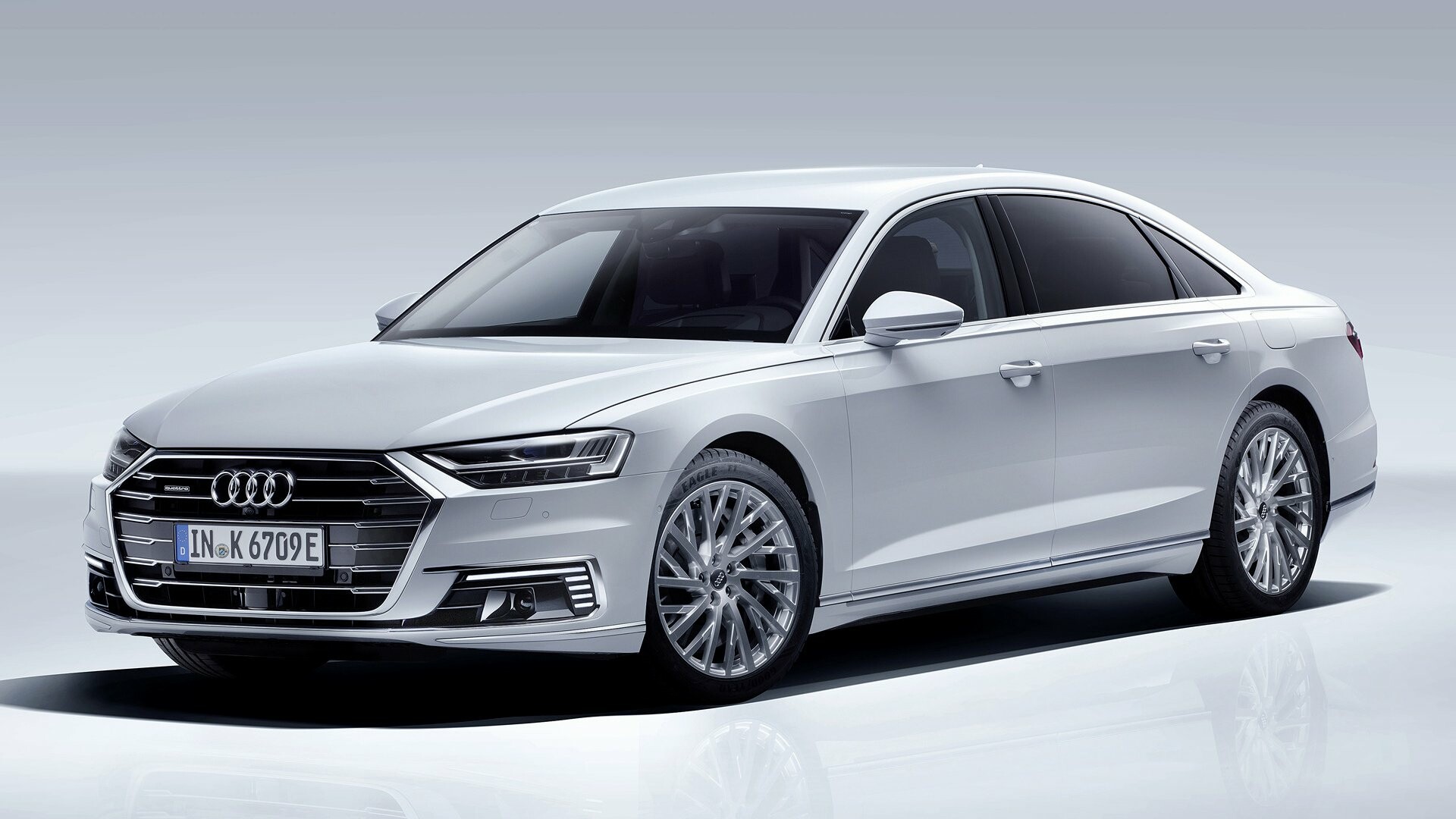 Audi A8: L Plug-In Hybrid, Has a total power of 462 hp. 1920x1080 Full HD Background.