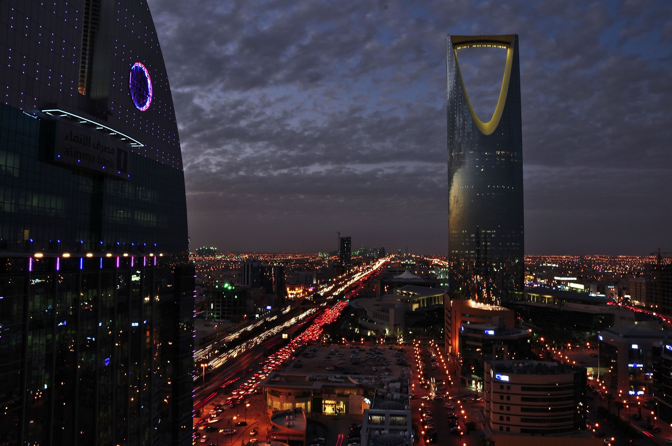Riyadh at night, Saudi Arabia wallpapers, City lights, Stunning view, 2810x1870 HD Desktop