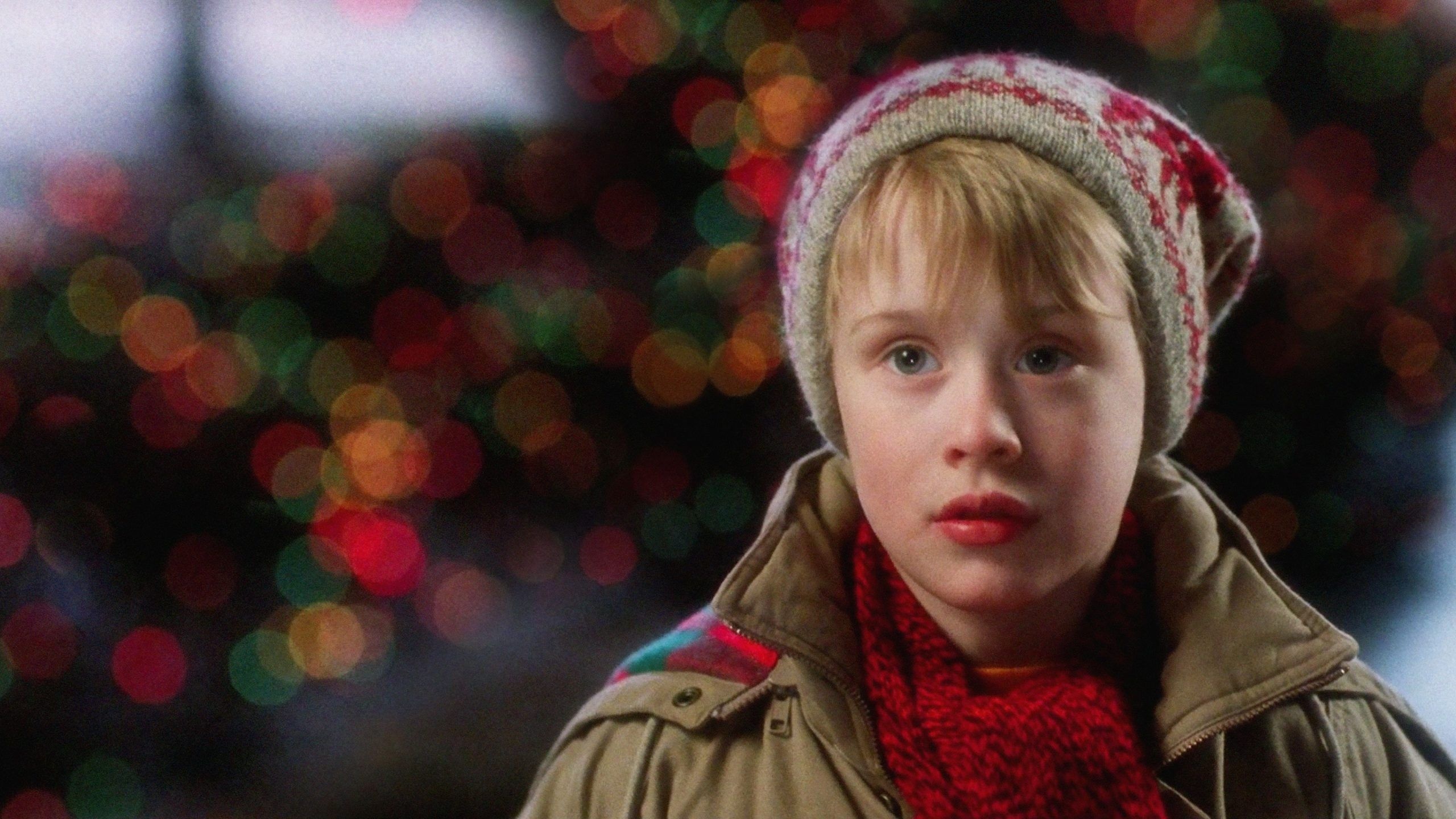 Home Alone 2, Christmas movie collection, Festive film selection, Holiday entertainment, 2560x1440 HD Desktop