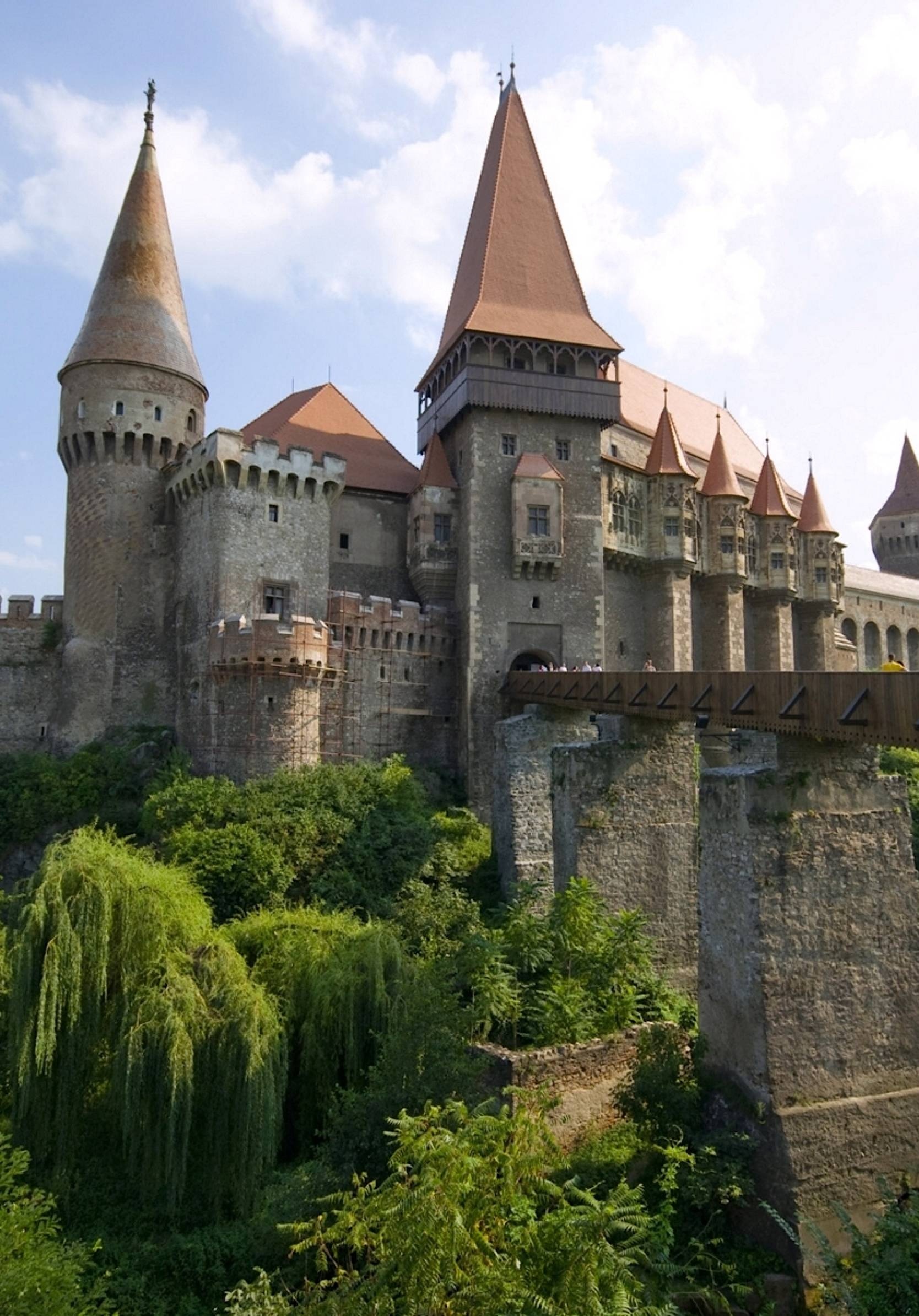 Top kostenlose rumänische Castle Wallpaper, 1670x2390 HD Handy