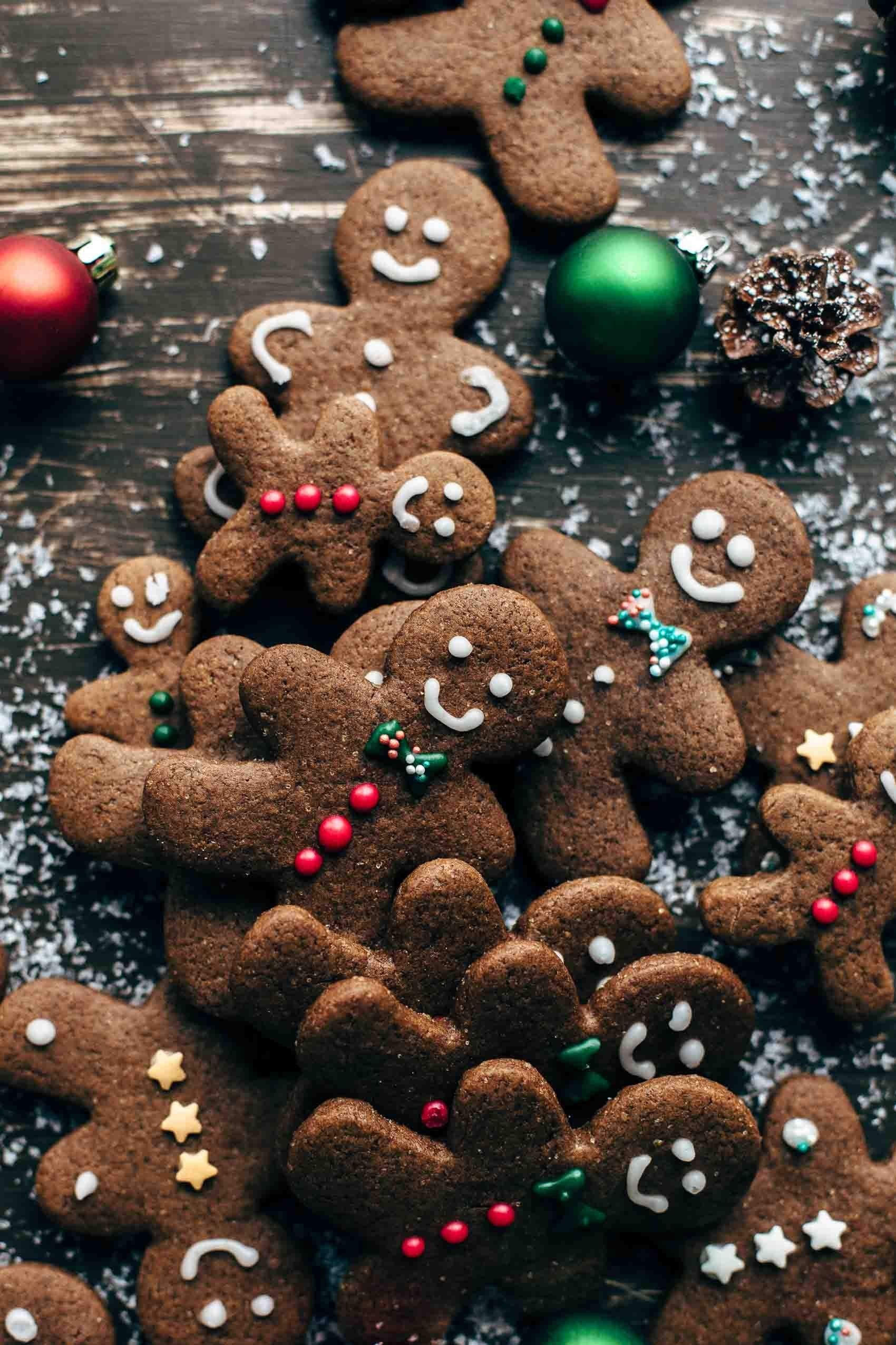 Gingerbread Man, Winter wonderland vibes, Cozy holiday mood, Festive aesthetics, 1700x2550 HD Phone