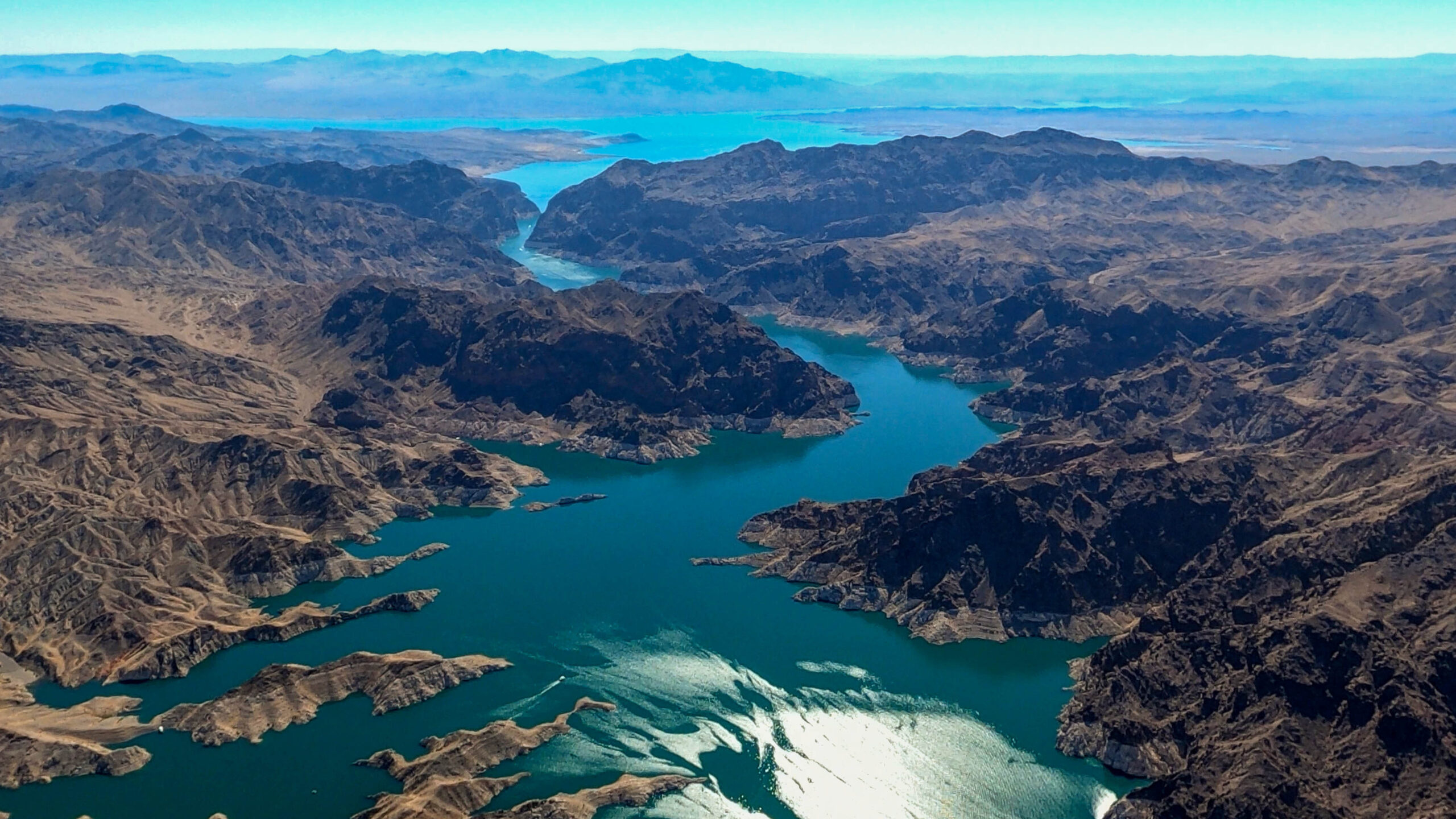 Lake Mead aerial, Hoover Dam, Water desk, 2560x1440 HD Desktop