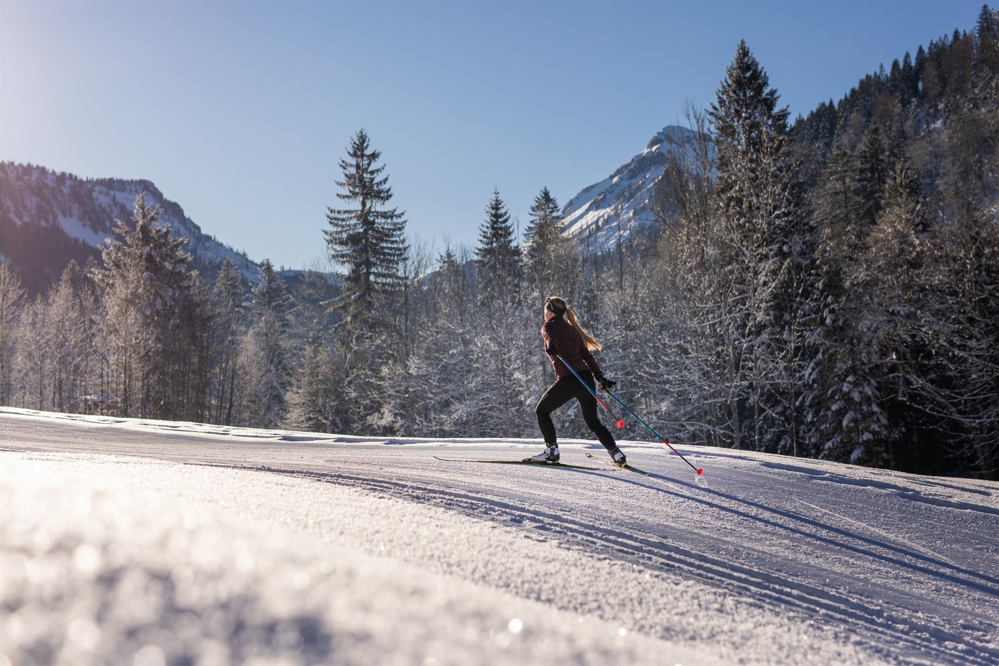 Cross-country ski school, Nordic fun, Faistenau Fuschlsee region, Winter activities, 2050x1370 HD Desktop