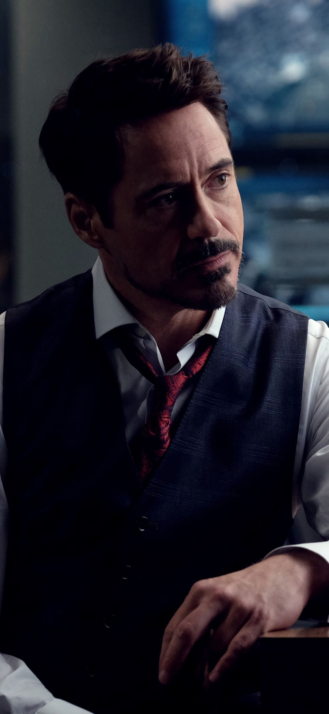 Robert Downey Jr.: A supporting role in Iron Man director Jon Favreau’s pet project, Chef (2014). 1130x2440 HD Wallpaper.