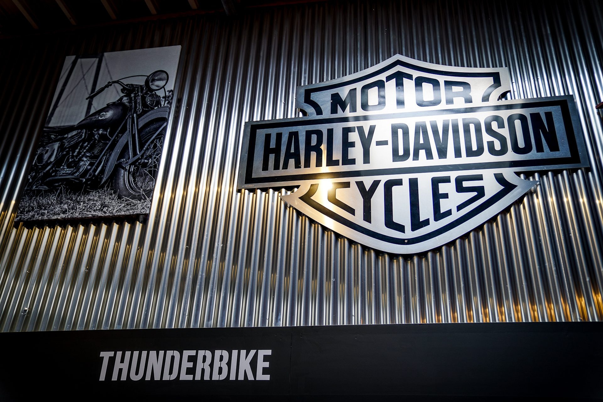Harley-Davidson Logo, Auto, Boutique makeover, Thunderbike, 1920x1280 HD Desktop