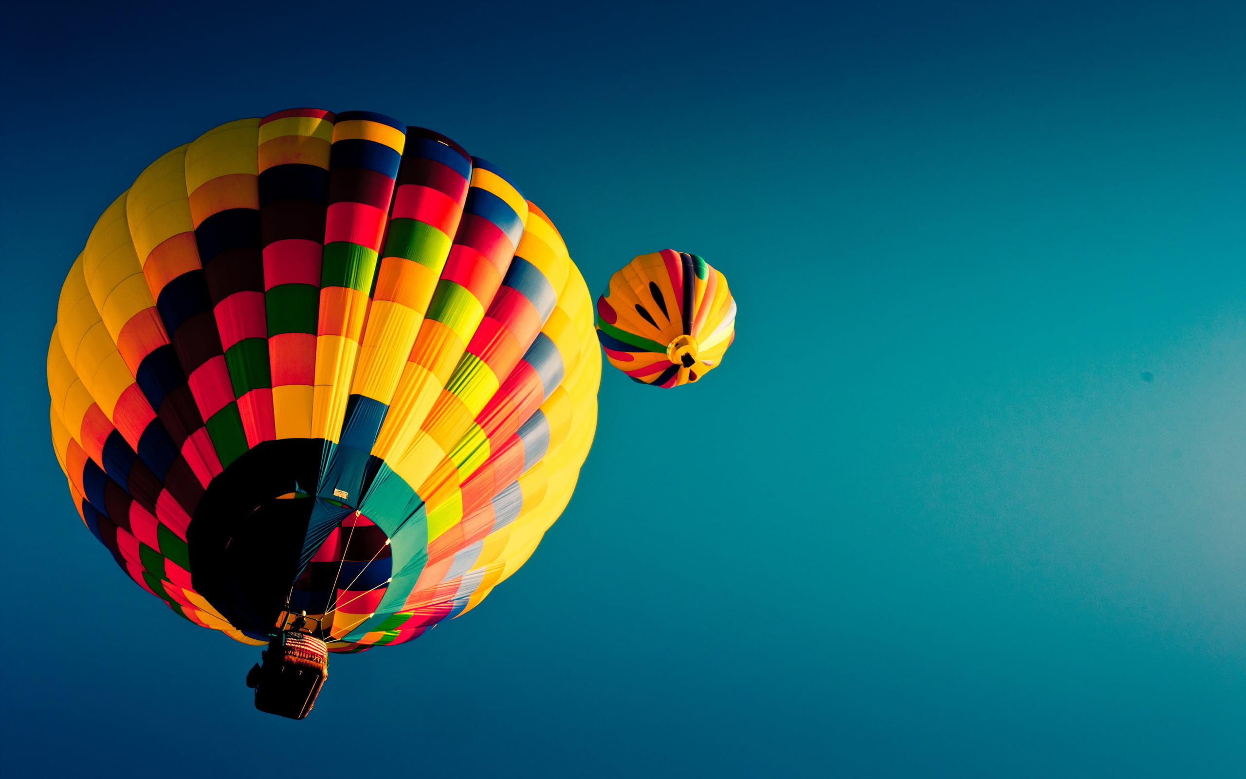 Hot Air Balloon: Sky Vehicle, NTSB, FAI, Aircraft, Intensity of Wind. 2560x1600 HD Background.