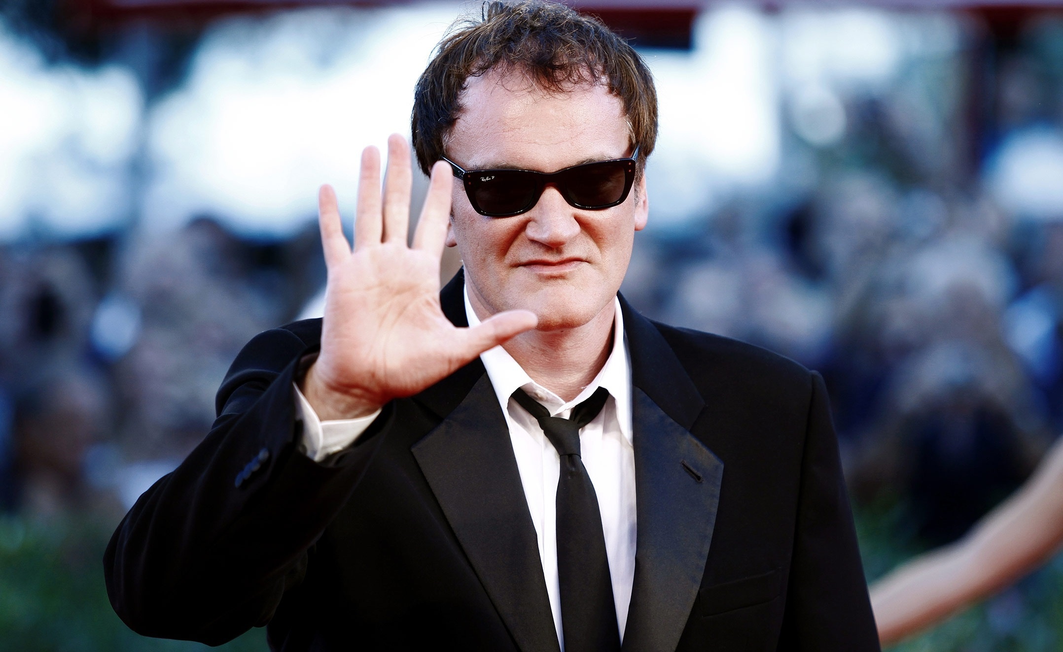 Quentin Tarantino, Vibrant wallpapers, Film enthusiast, Cult following, 2160x1330 HD Desktop