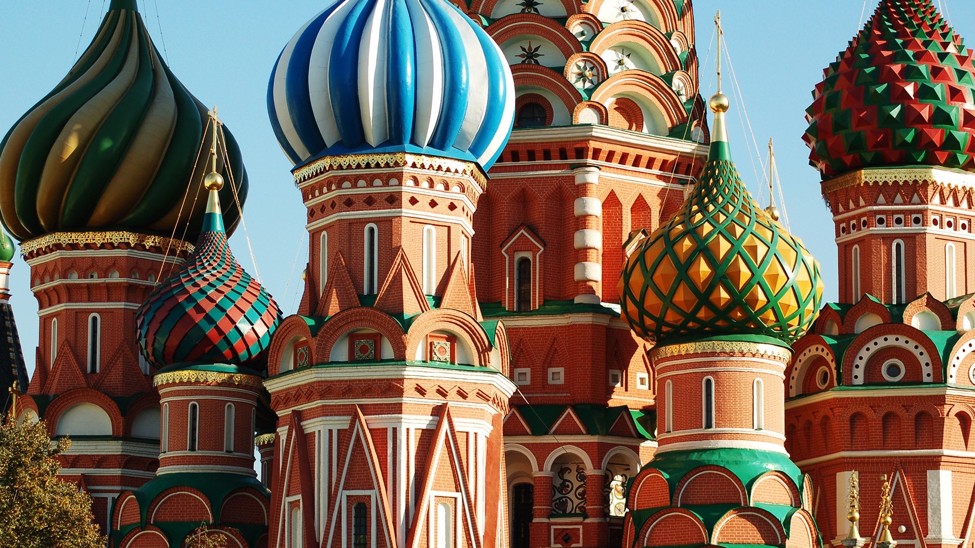 Saint Basil's Cathedral, Colorful domes, Windows 10 spotlight, Russian architecture, 1920x1080 Full HD Desktop