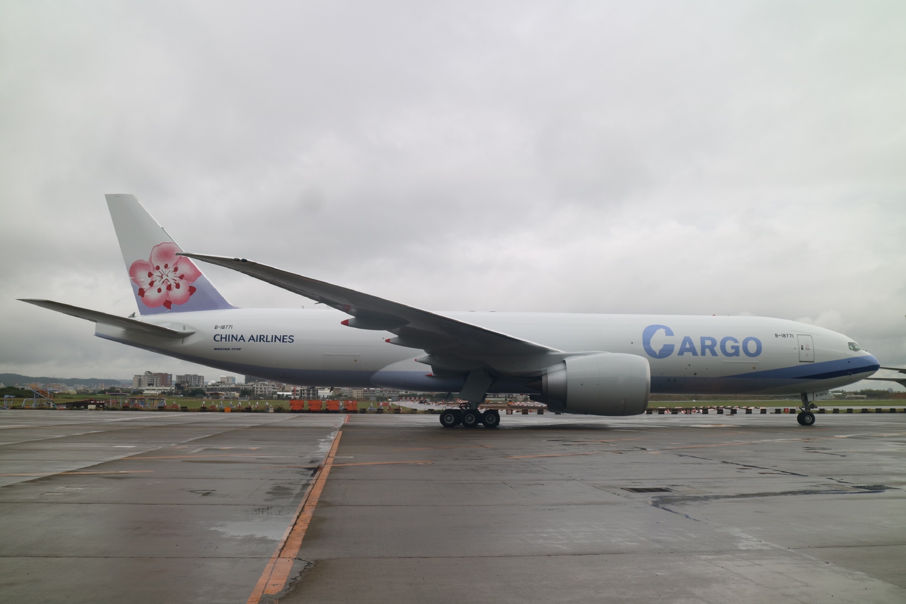 China Airlines, Travels, cargo expansion, B777F order, 3000x2000 HD Desktop