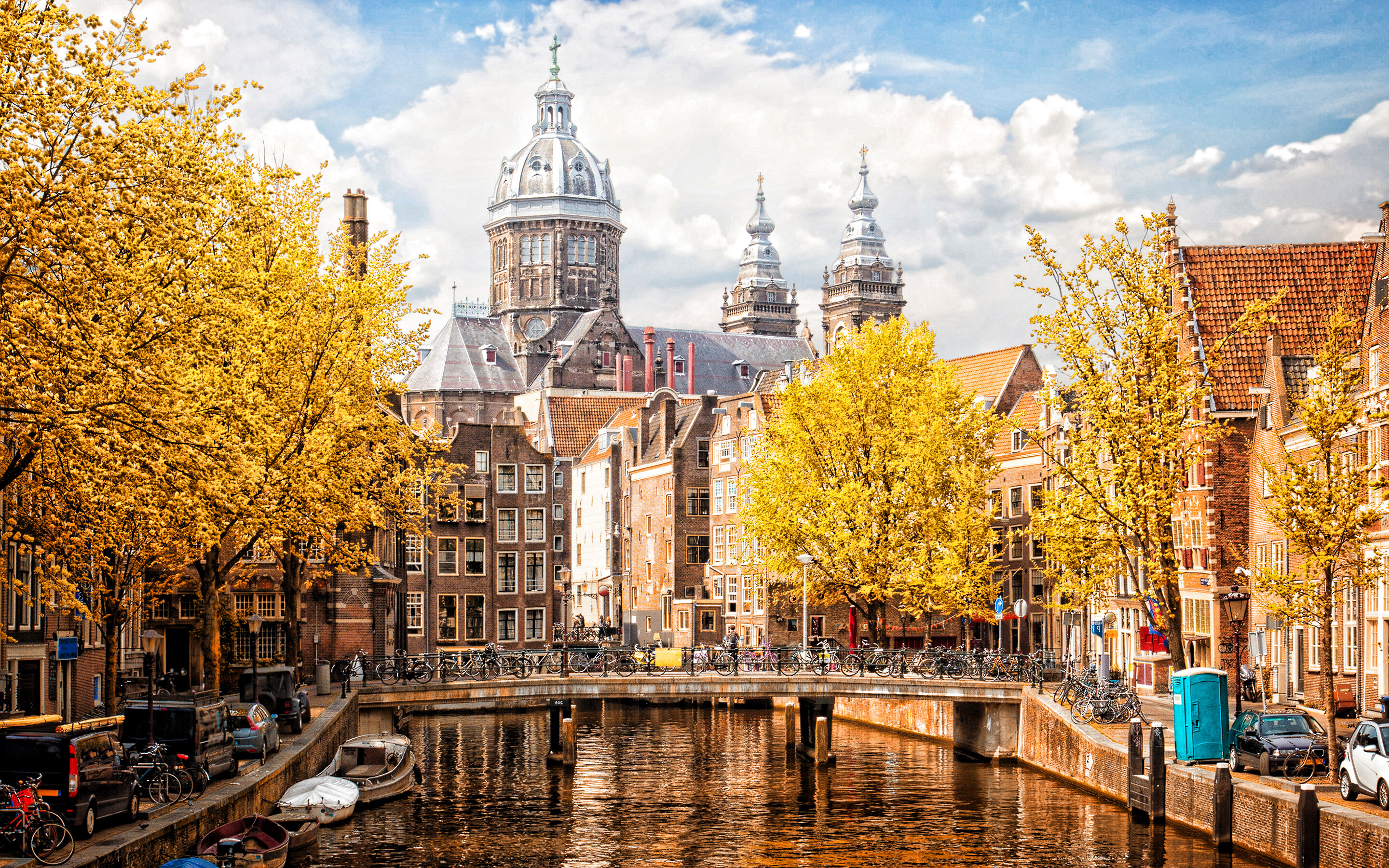 Amsterdam: Basilica of Saint Nicholas, Landmark, Netherlands. 2880x1800 HD Wallpaper.