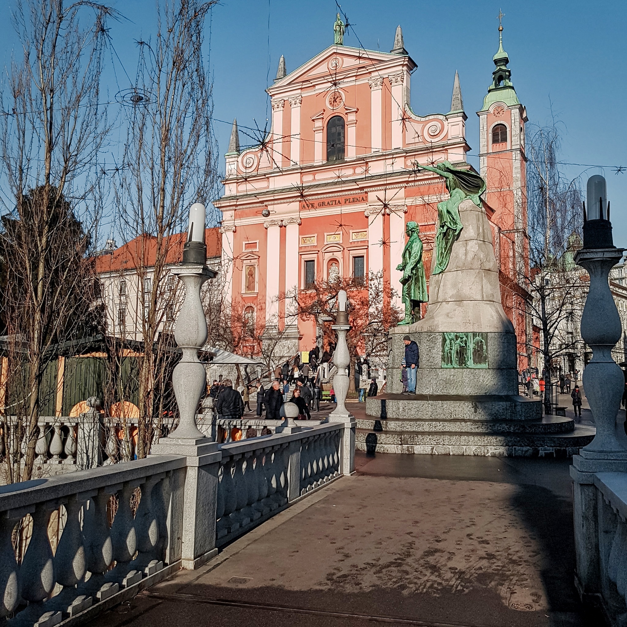 Beautiful places, Visit Ljubljana, Slovenia with map, Yvettheworld, 2050x2050 HD Phone
