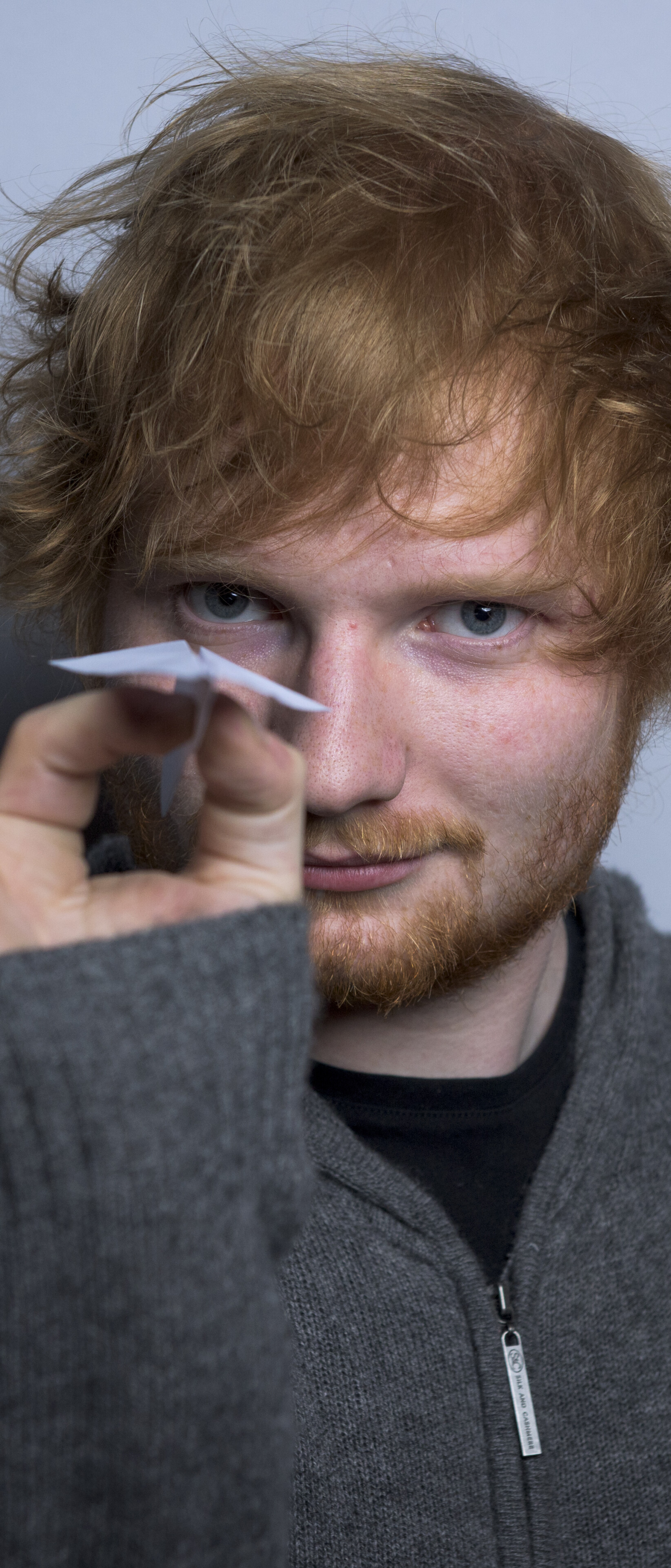 Ed Sheeran: "You Need Me, I Don't Need You" was released in the United Kingdom on 26 August 2011. 1650x3840 HD Wallpaper.