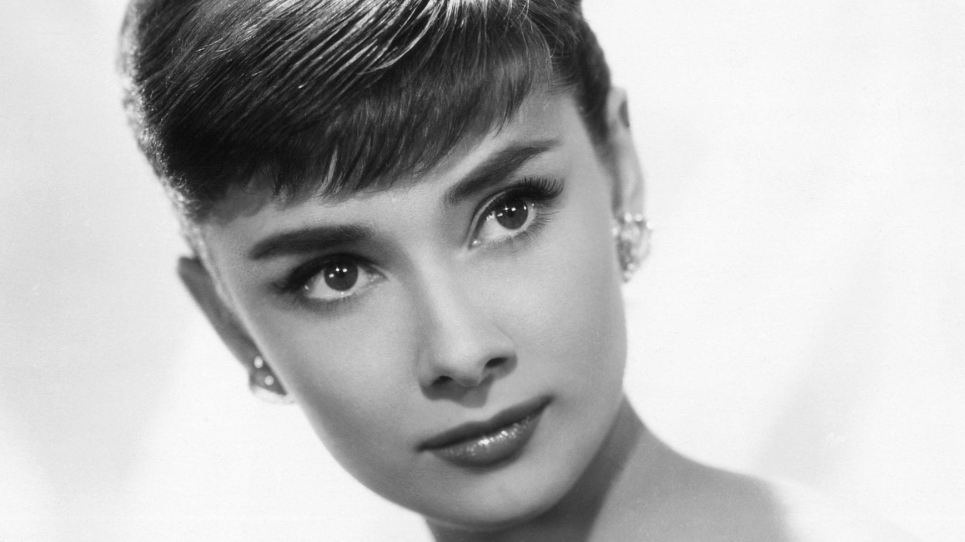 Audrey Hepburn, Celebrity photos, HQ wallpapers, Stunning visuals, 1920x1080 Full HD Desktop