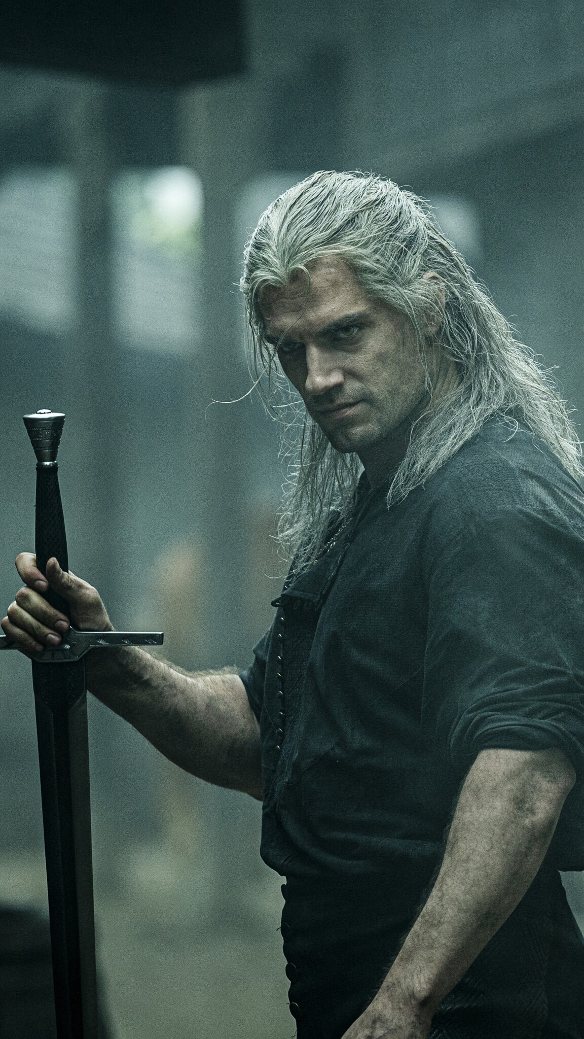 Netflix: Geralt of Rivia, Henry Cavill, Media company. 1160x2050 HD Wallpaper.
