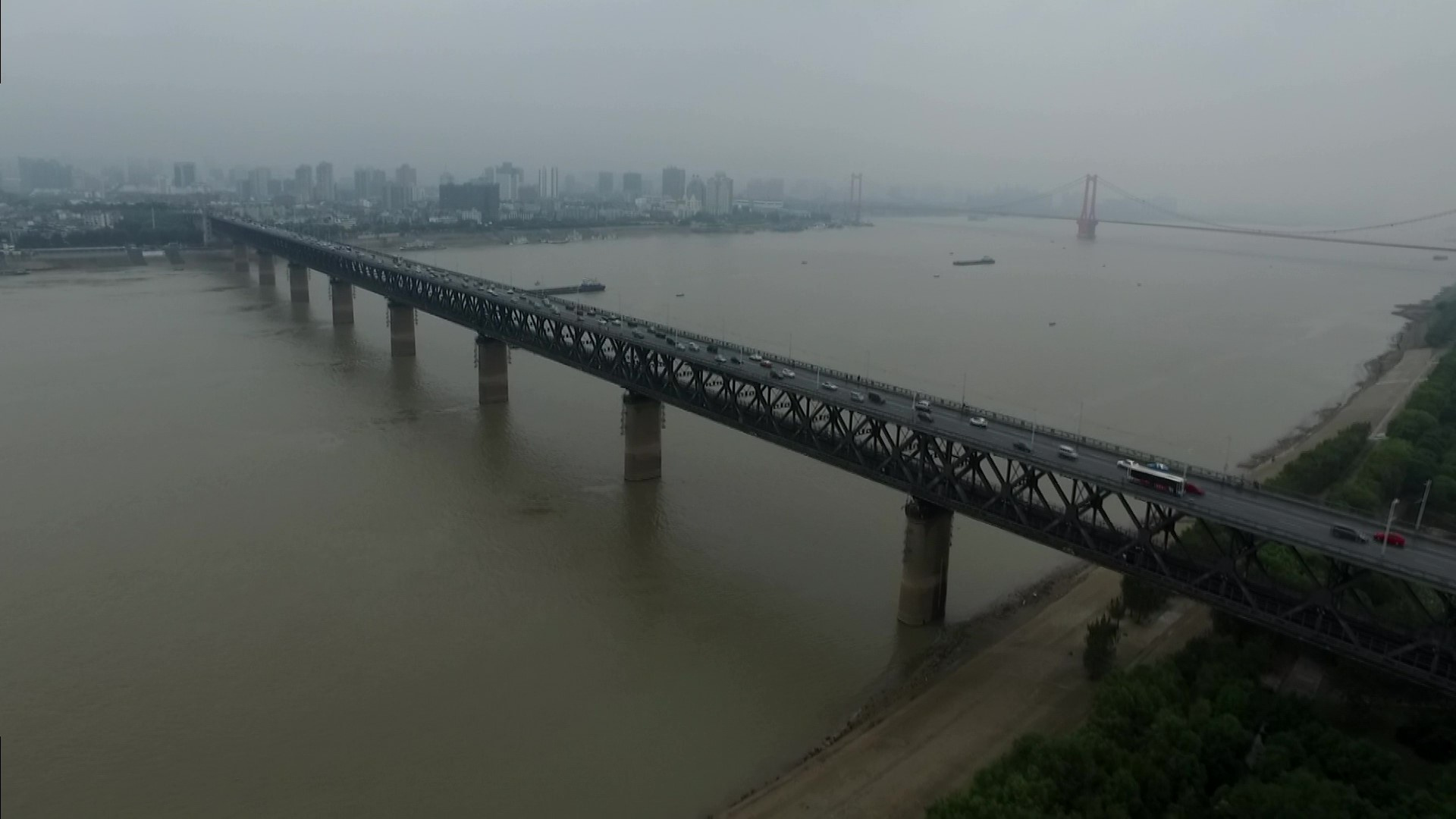 Yangtze River, Wuhan bridge, Three generations, CGTN, 1920x1080 Full HD Desktop