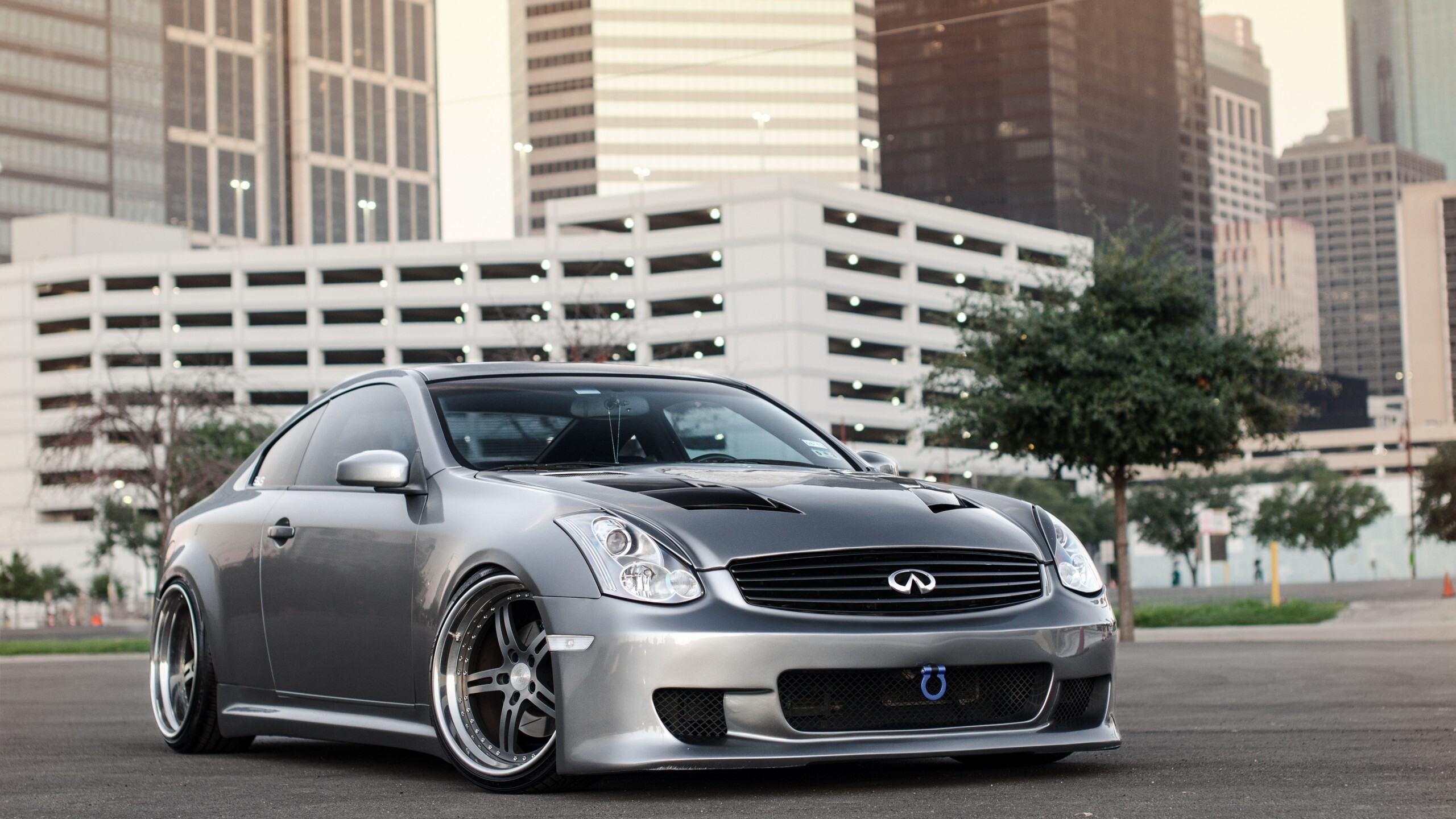 Infiniti: G35, 2005, Featuring short front and rear overhangs. 2560x1440 HD Background.