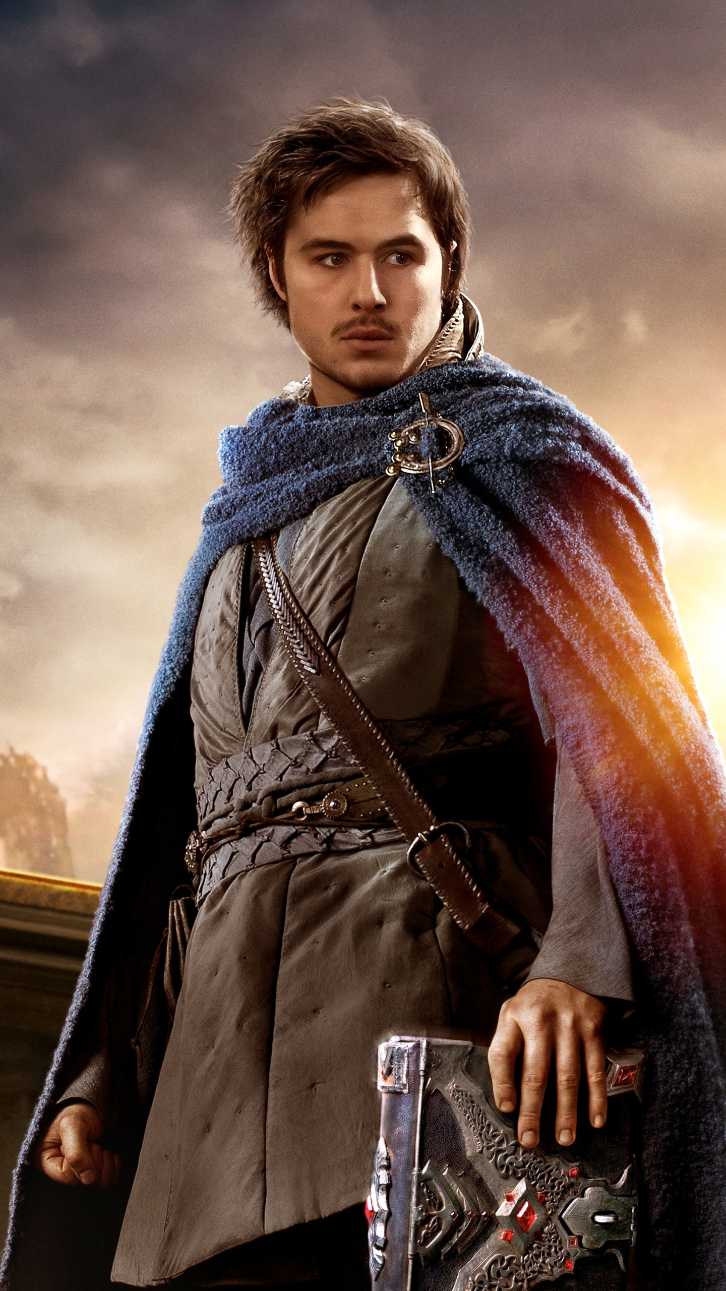 Warcraft (Movie): Ben Schnetzer as Khadgar, a young mage who was trained by the Kirin Tor. 1440x2560 HD Wallpaper.