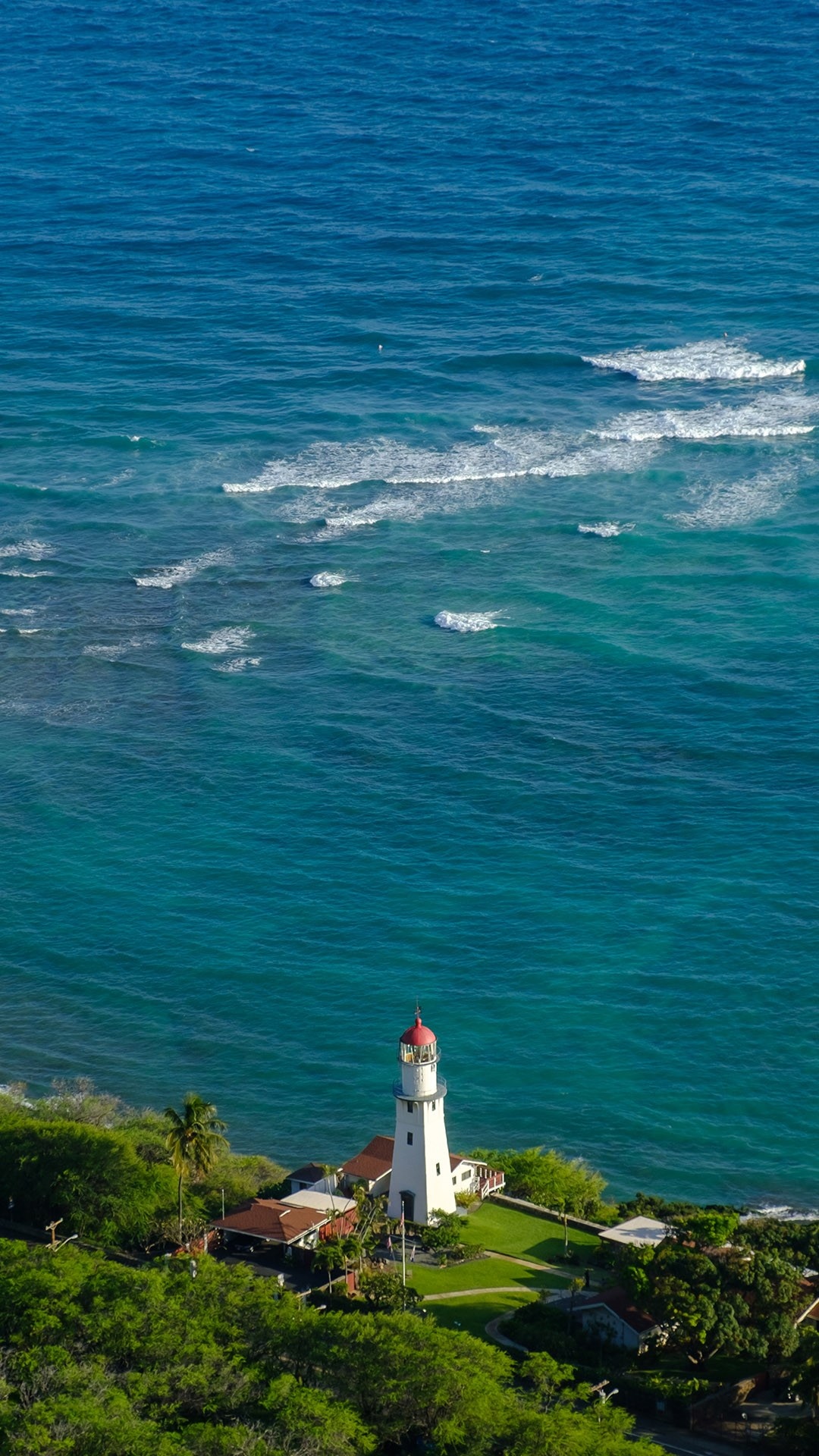 Honolulu: Diamond Head Lighthouse in Honolulu. 1080x1920 Full HD Wallpaper.