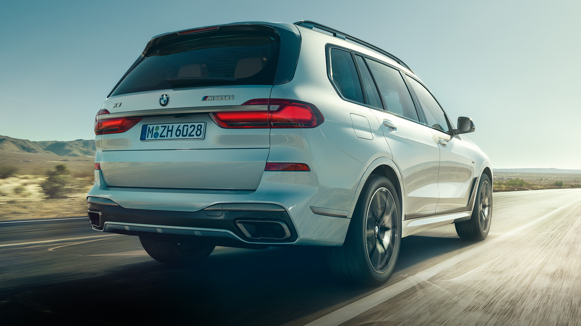 BMW X7, Performance-driven, M series overview, Thrilling driving experience, 1960x1110 HD Desktop
