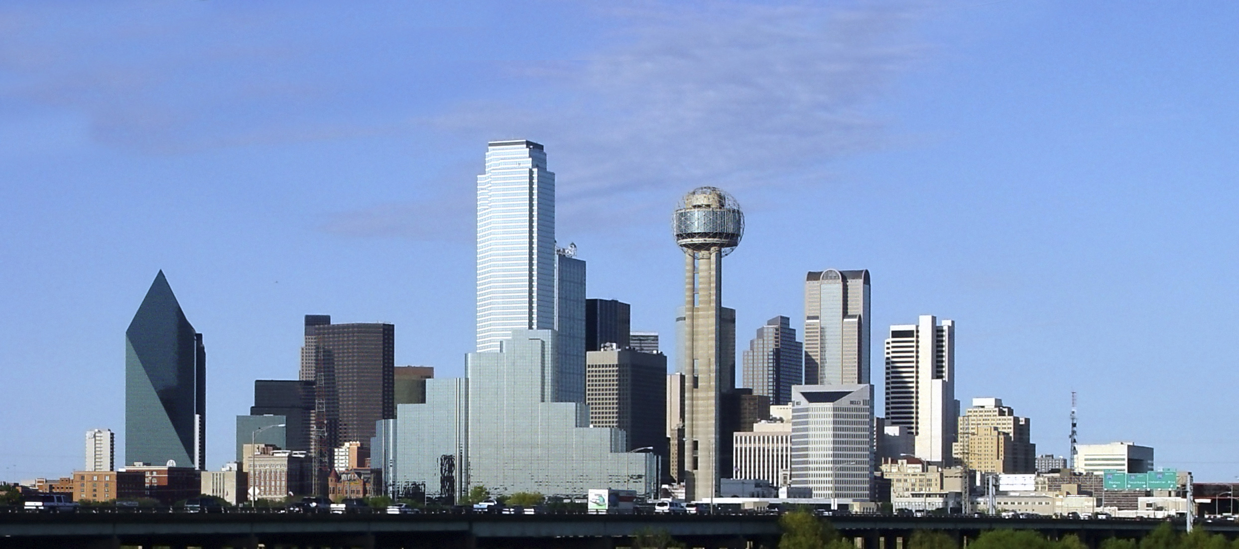 Dallas skyline, Real estate, Chester law, Property investments, 2490x1110 Dual Screen Desktop