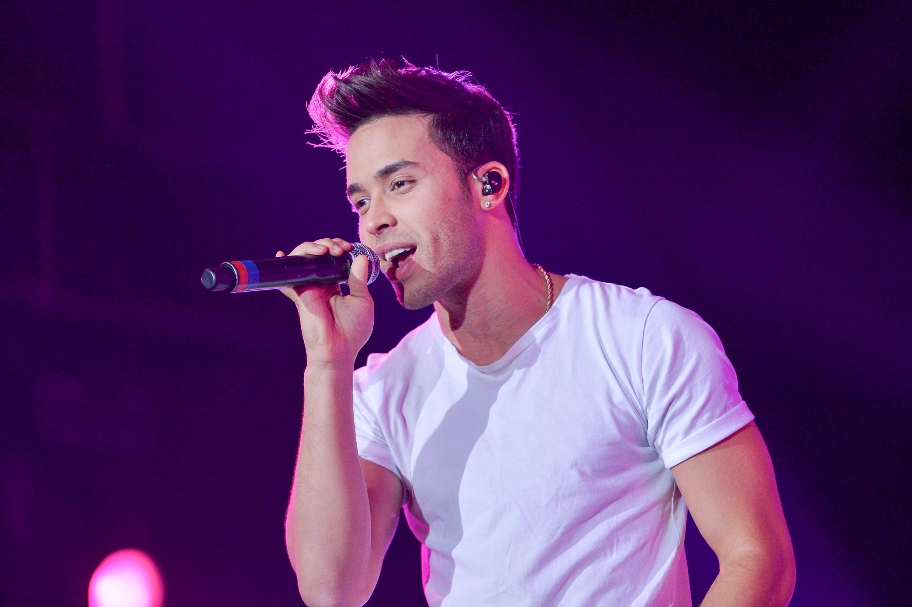 Prince Royce, Top free backgrounds, Latin music, Chart-topping hits, 3000x2000 HD Desktop