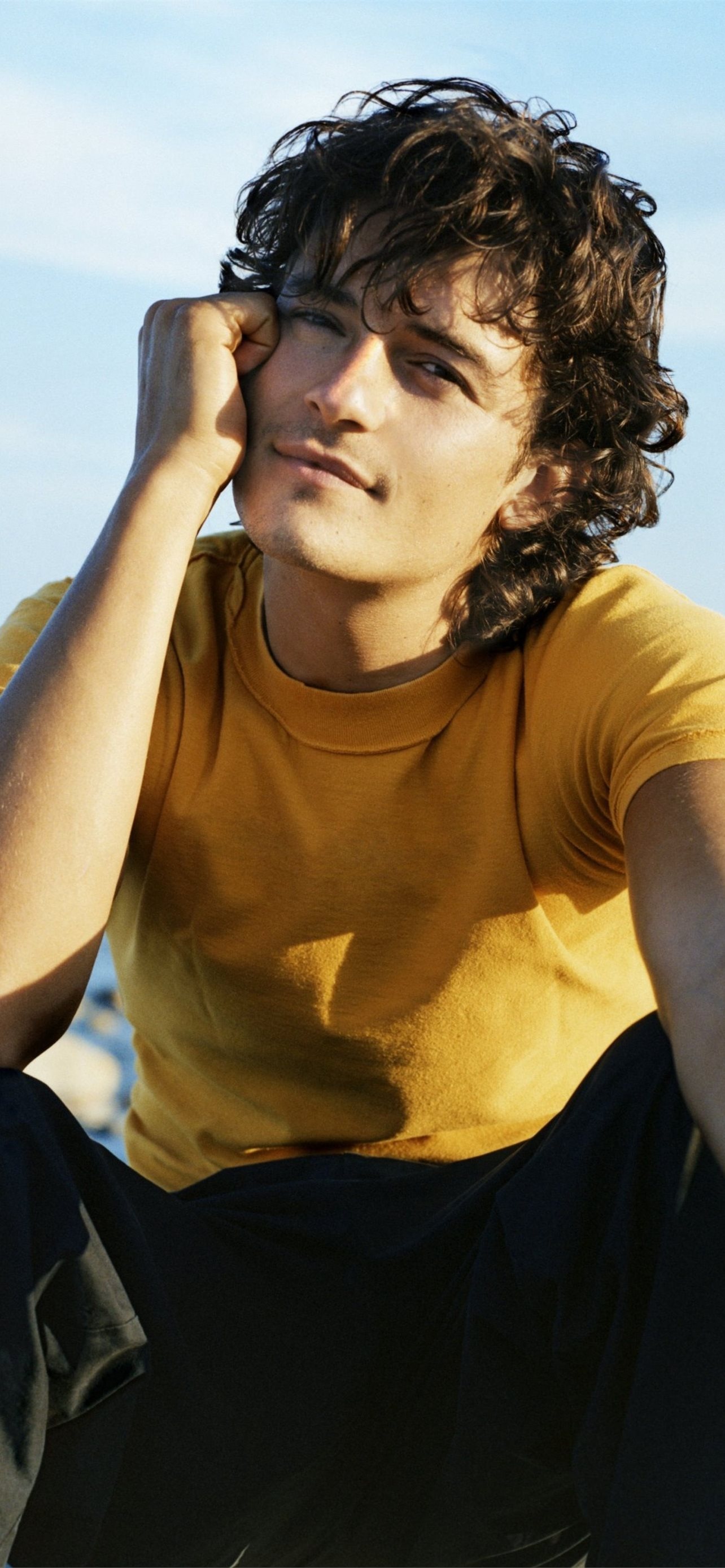 Orlando Bloom, iPhone wallpapers, Free download, High-quality images, 1290x2780 HD Phone