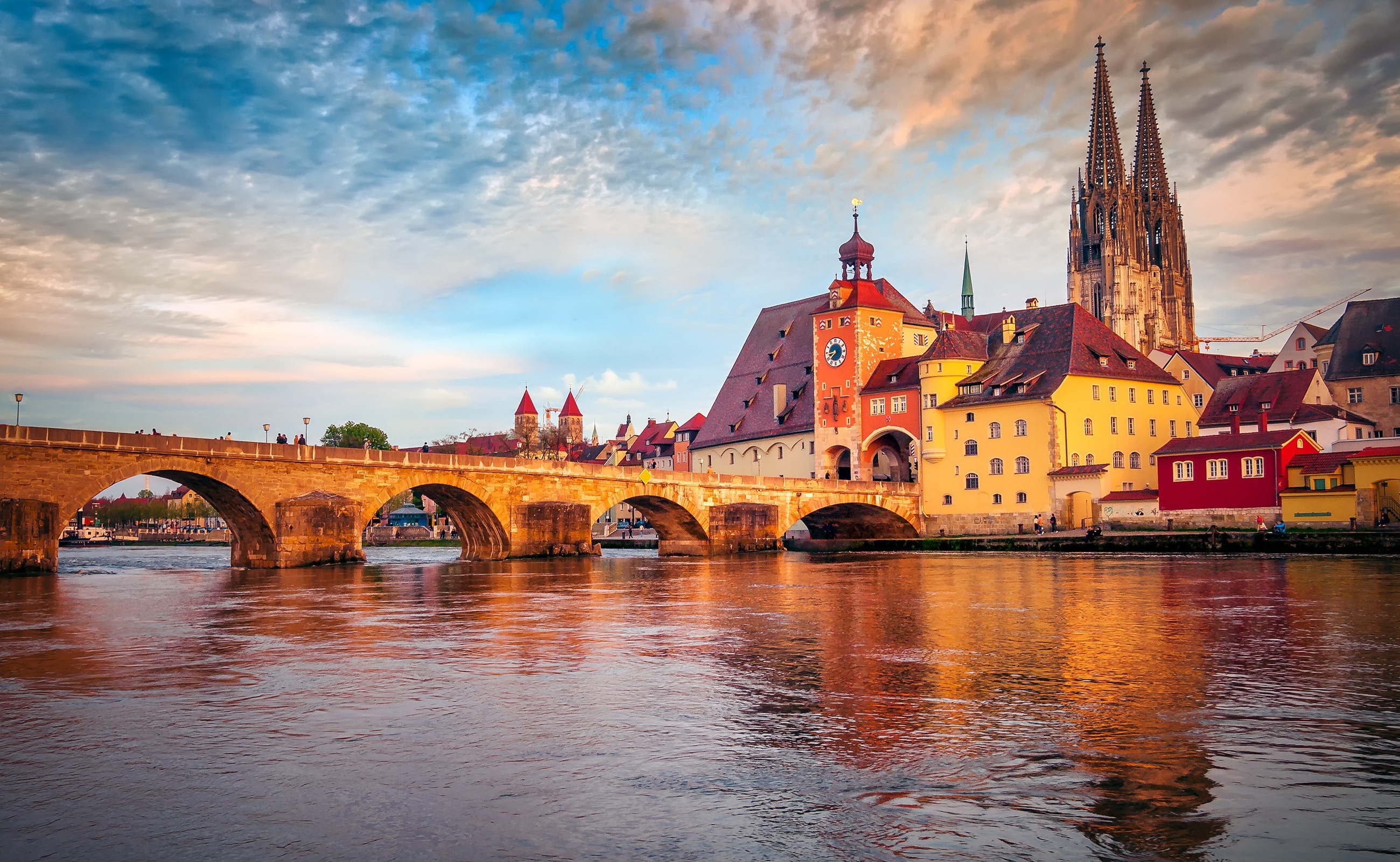 Danube River, Regensburg, HD wallpapers, 2600x1600 HD Desktop