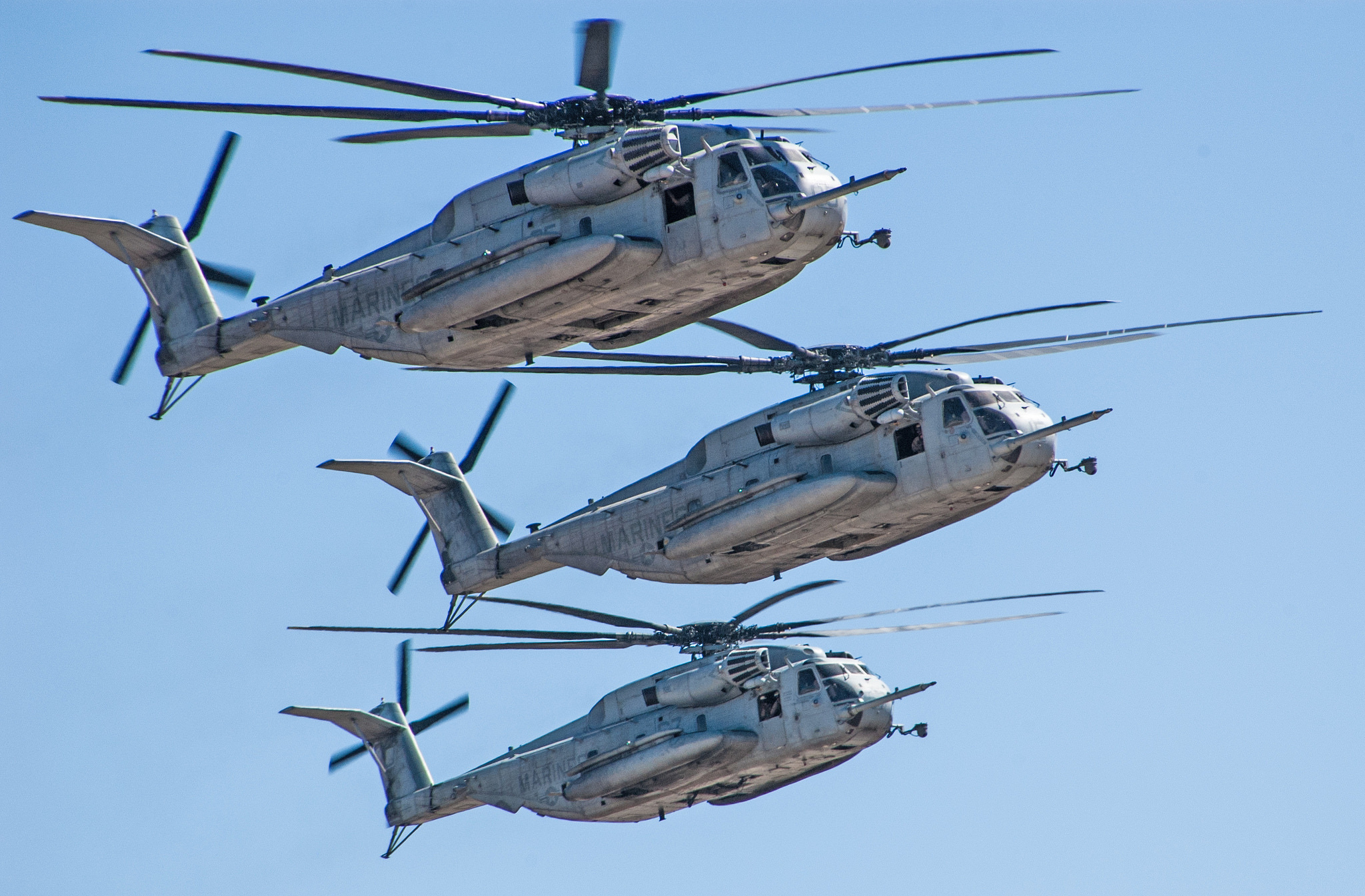 Helicopter Sikorsky CH-53E Sea Stallion, Flight, 2050x1350 HD Desktop