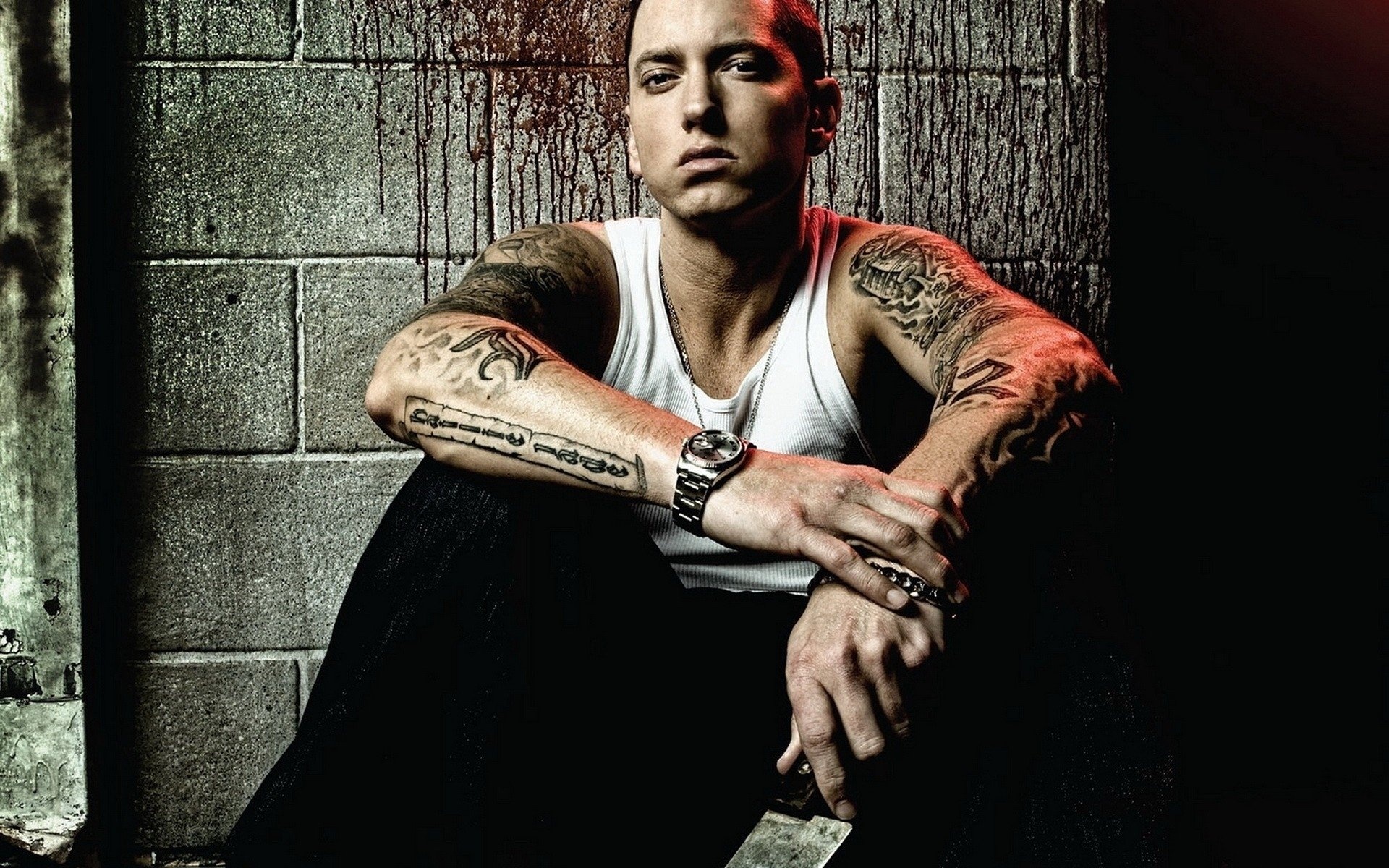 Eminem: Recognized for breaking racial barriers for the acceptance of white rappers in popular music. 1920x1200 HD Wallpaper.