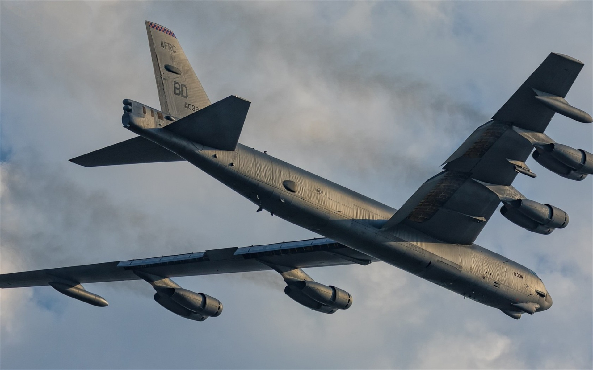 Boeing B-52, Ultra long-range, Strategic bomber, High-quality pictures, 1920x1200 HD Desktop