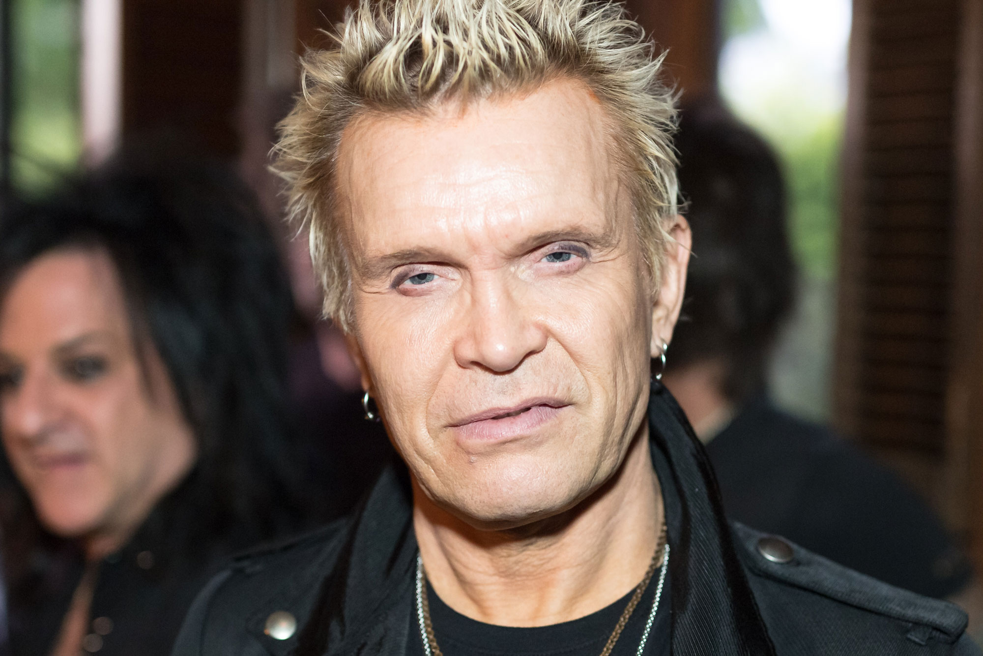 Billy Idol, Lawsuit controversy, Standing up for justice, Iconic musician, 2000x1340 HD Desktop