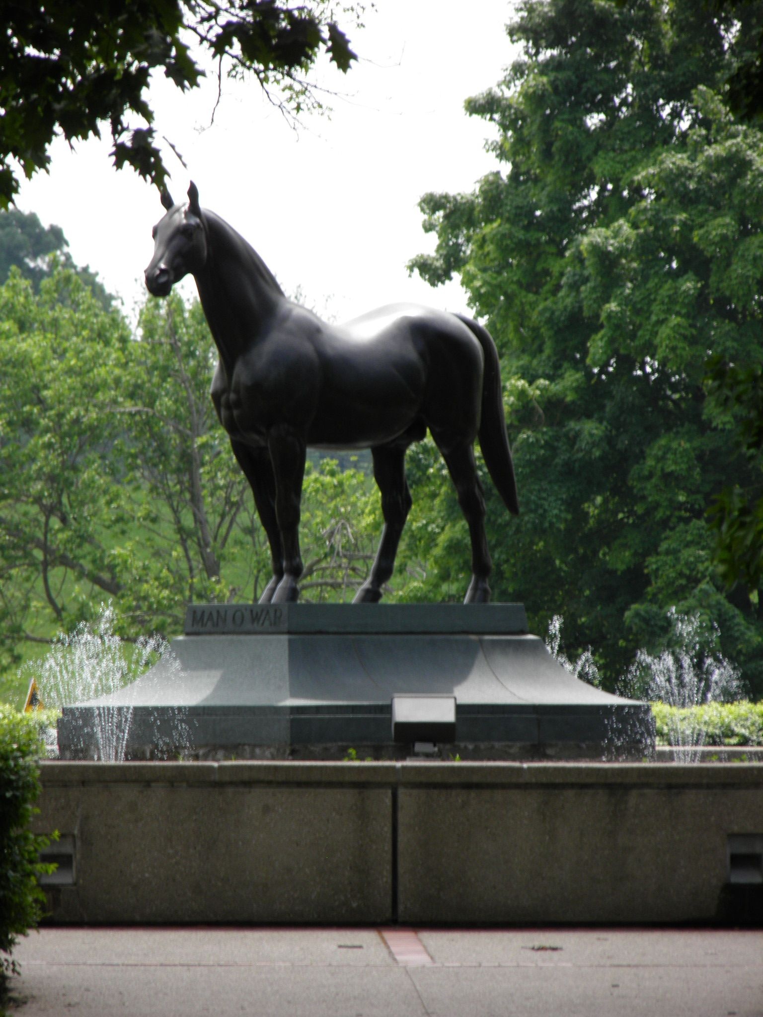 Kentucky Horse Park Lexington, KY, Man O War memorial, Kentucky Horse Park, 1540x2050 HD Handy