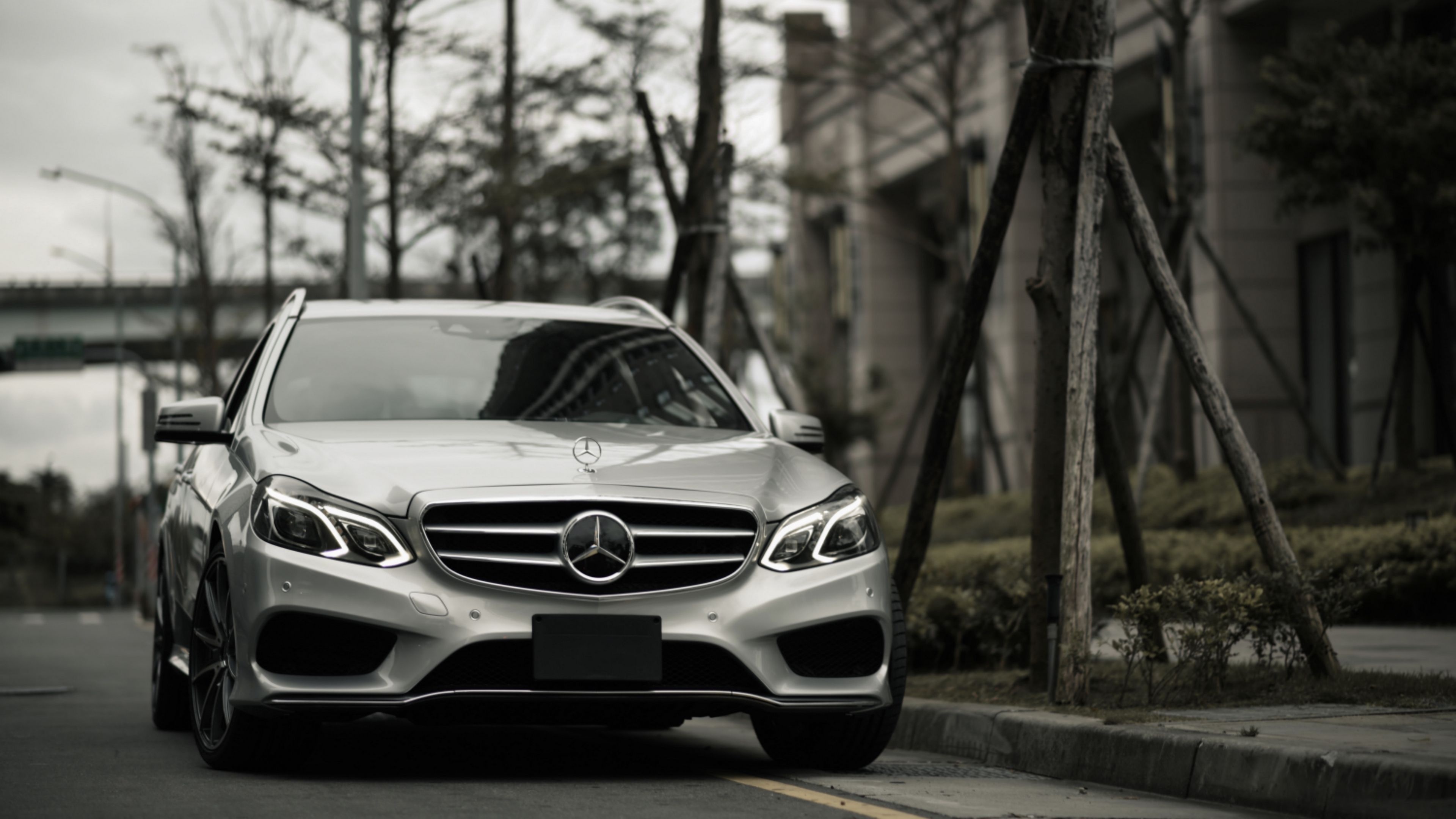 Mercedes-Benz E-Class, Luxury sedan, Top-notch wallpapers, High quality, 3840x2160 4K Desktop