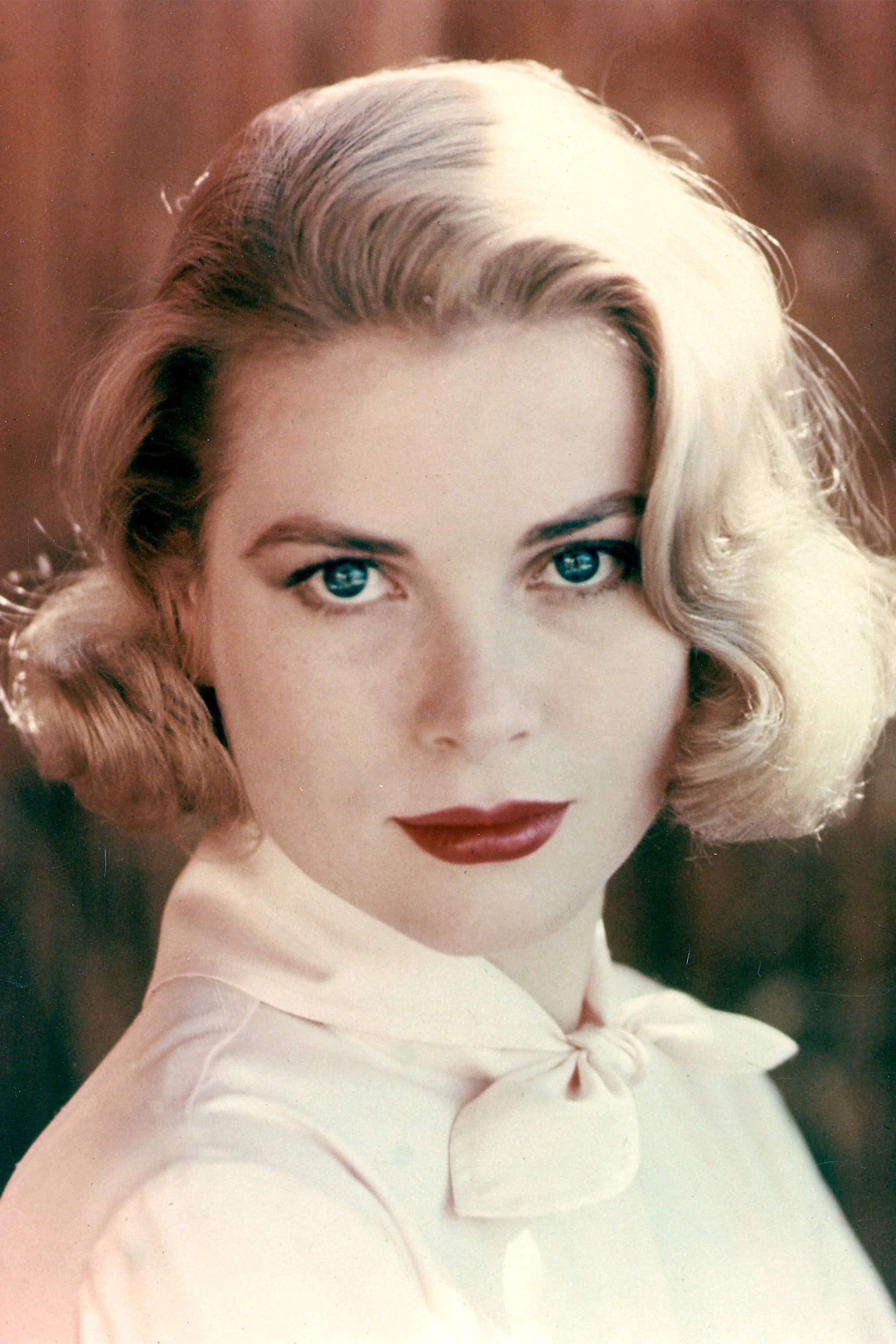 Grace Kelly Movies, Classic Hollywood, Grace Kelly's charisma, Iconic actress, 2000x3000 HD Phone