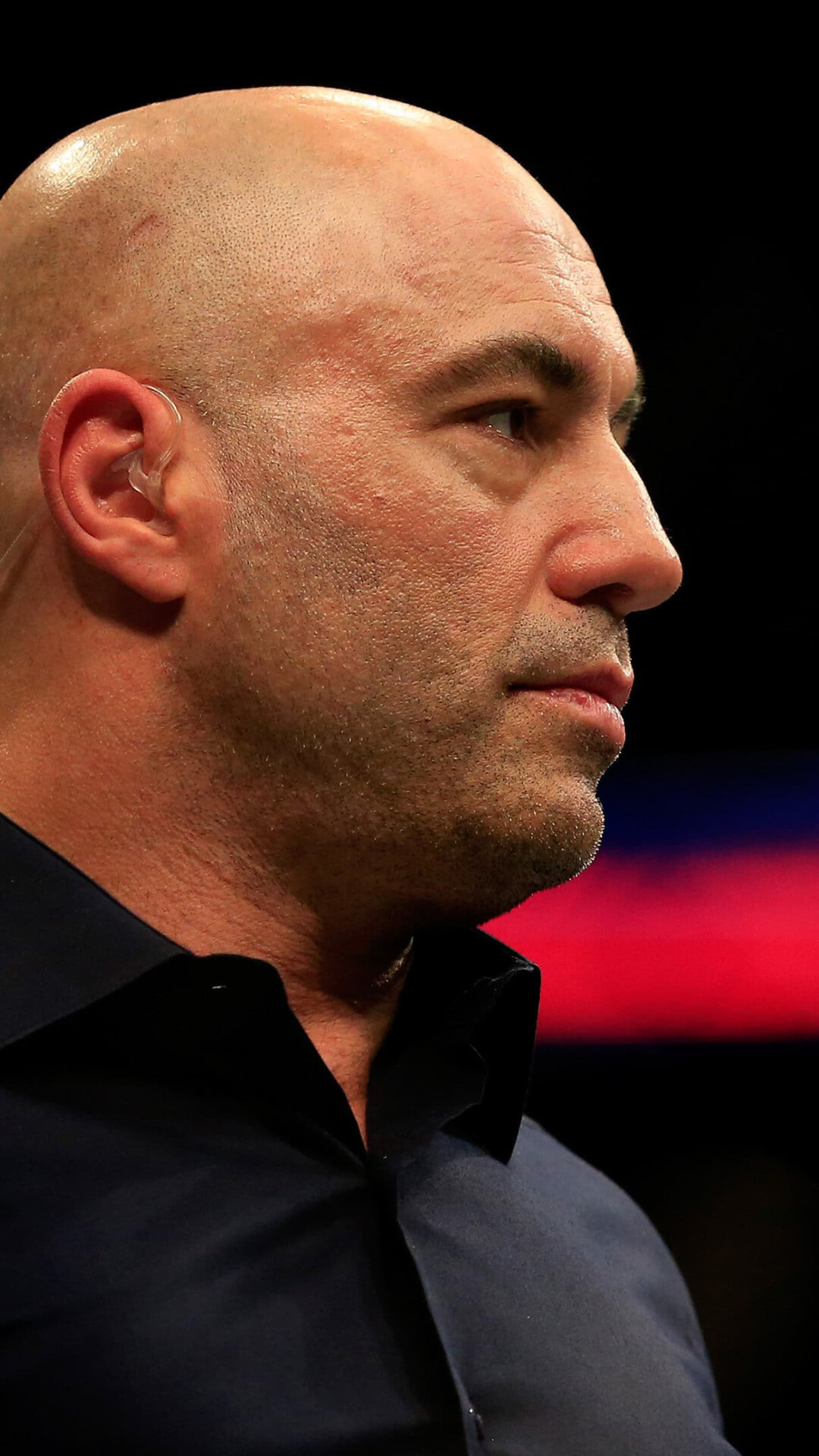 Joe Rogan: Was named MMA Personality of the Year four times by the World MMA Awards. 1080x1920 Full HD Wallpaper.