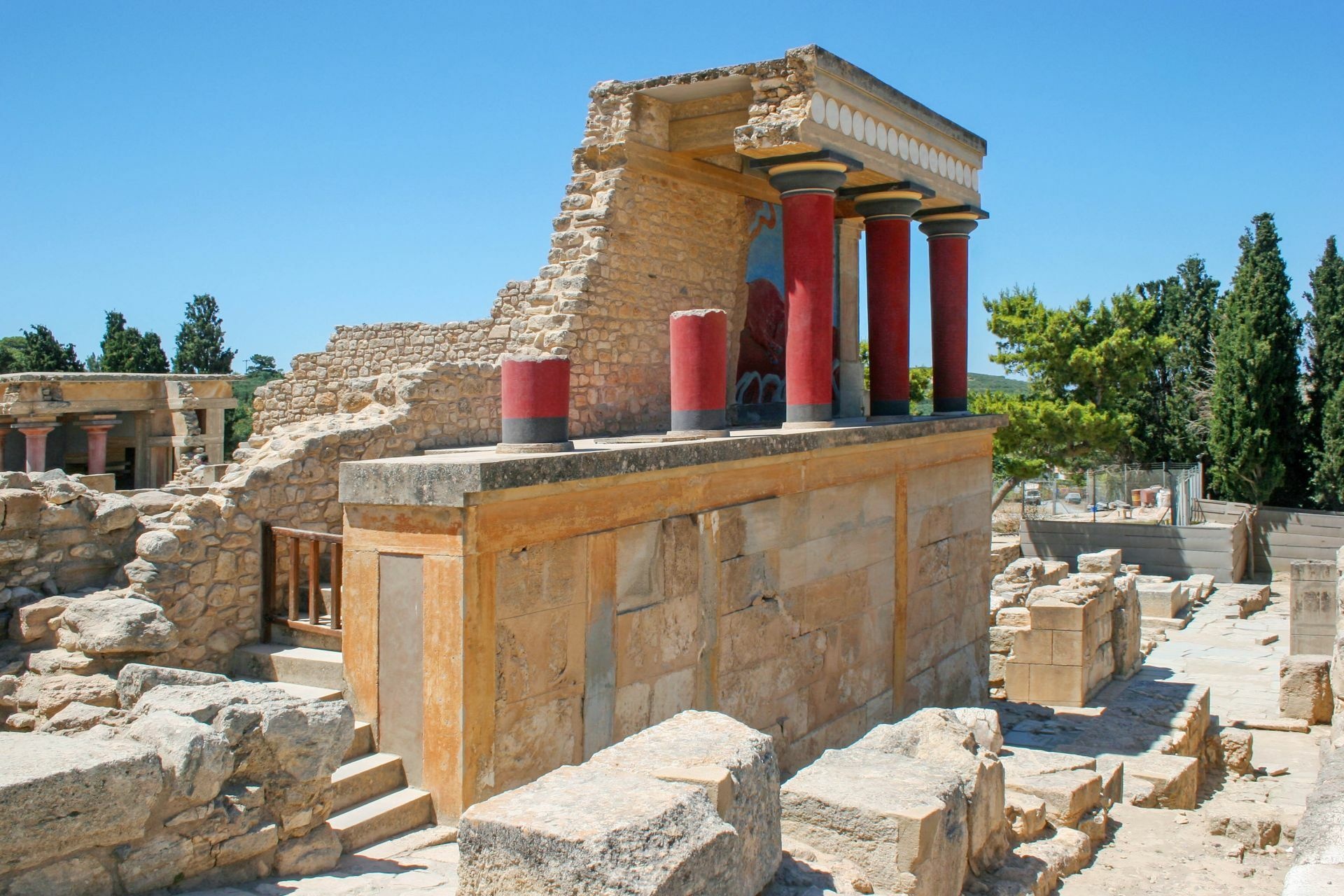 Knossos Palace, Heraklion travel guide, Crete vacation, Greek paradise, 1920x1280 HD Desktop